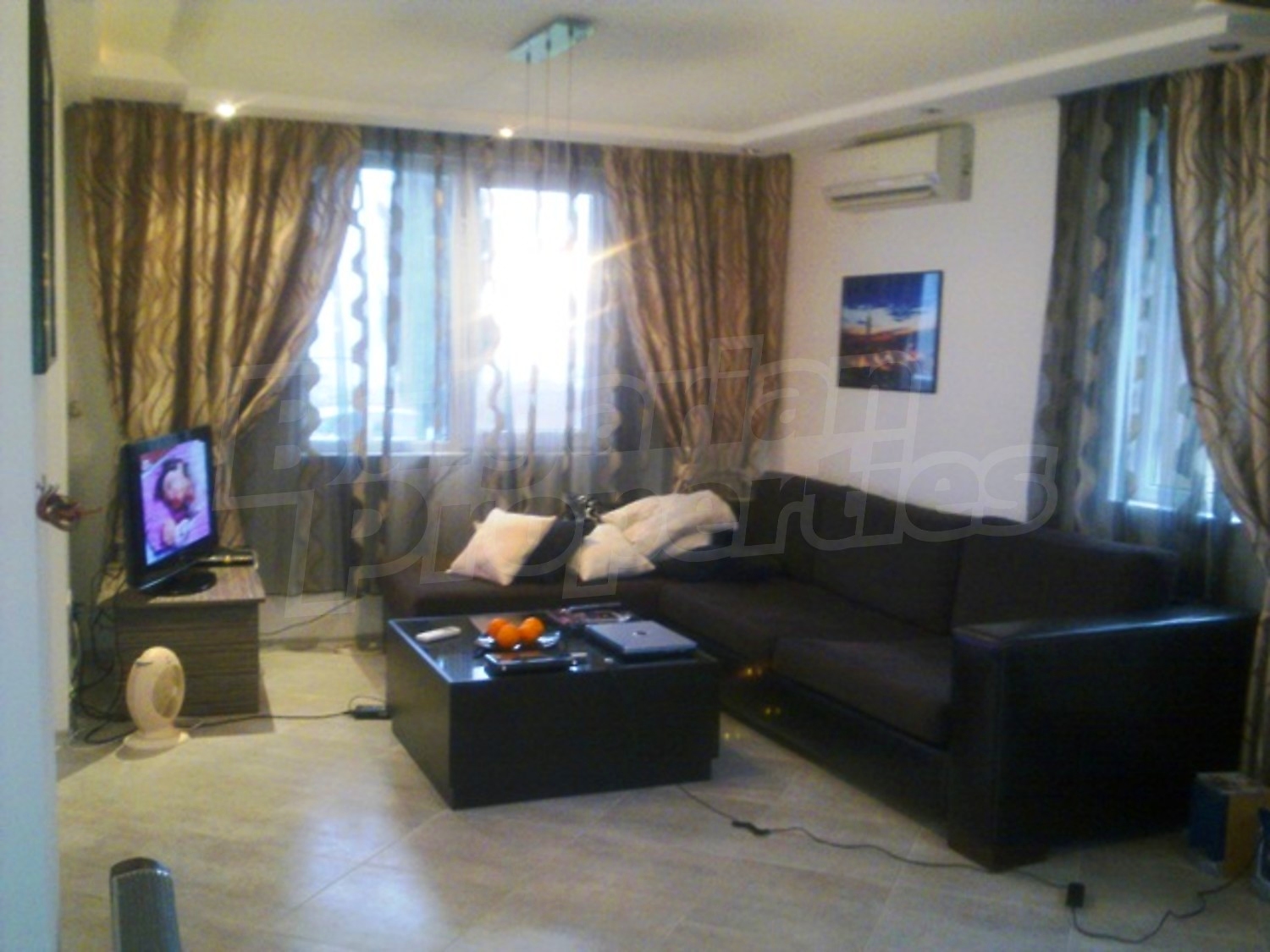 Gallery Picture 9