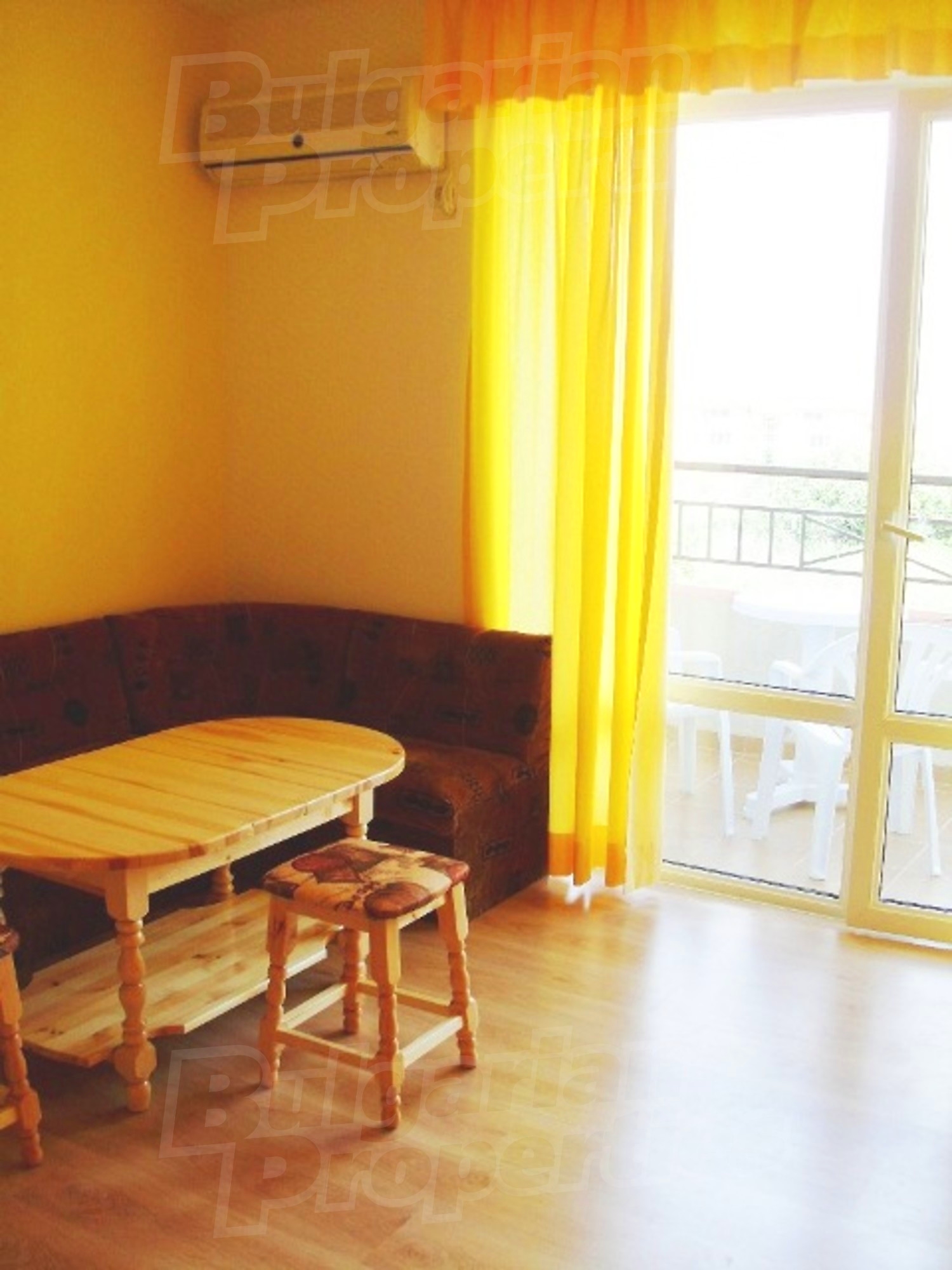 Gallery Picture 4