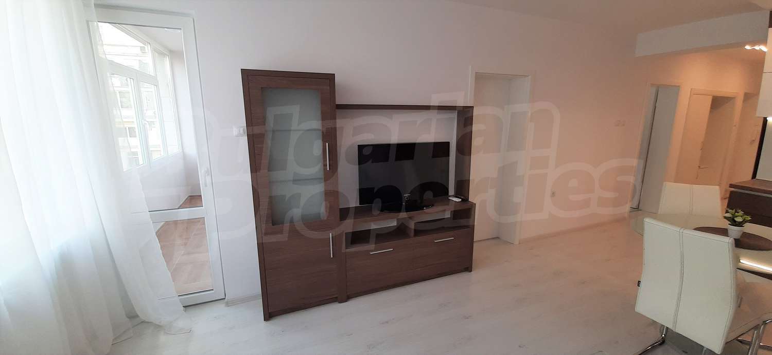 Gallery Picture 6