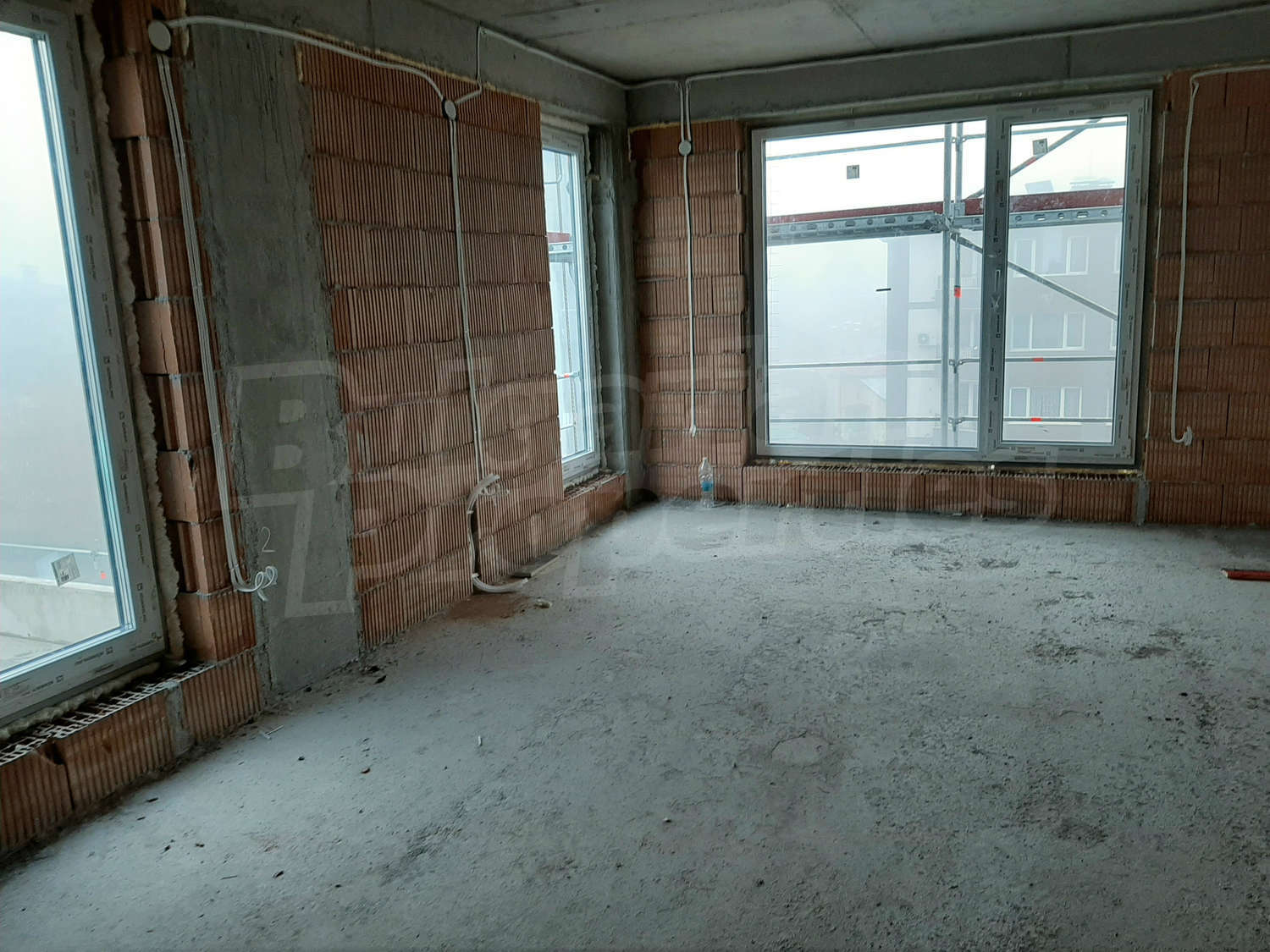 Gallery Picture 12