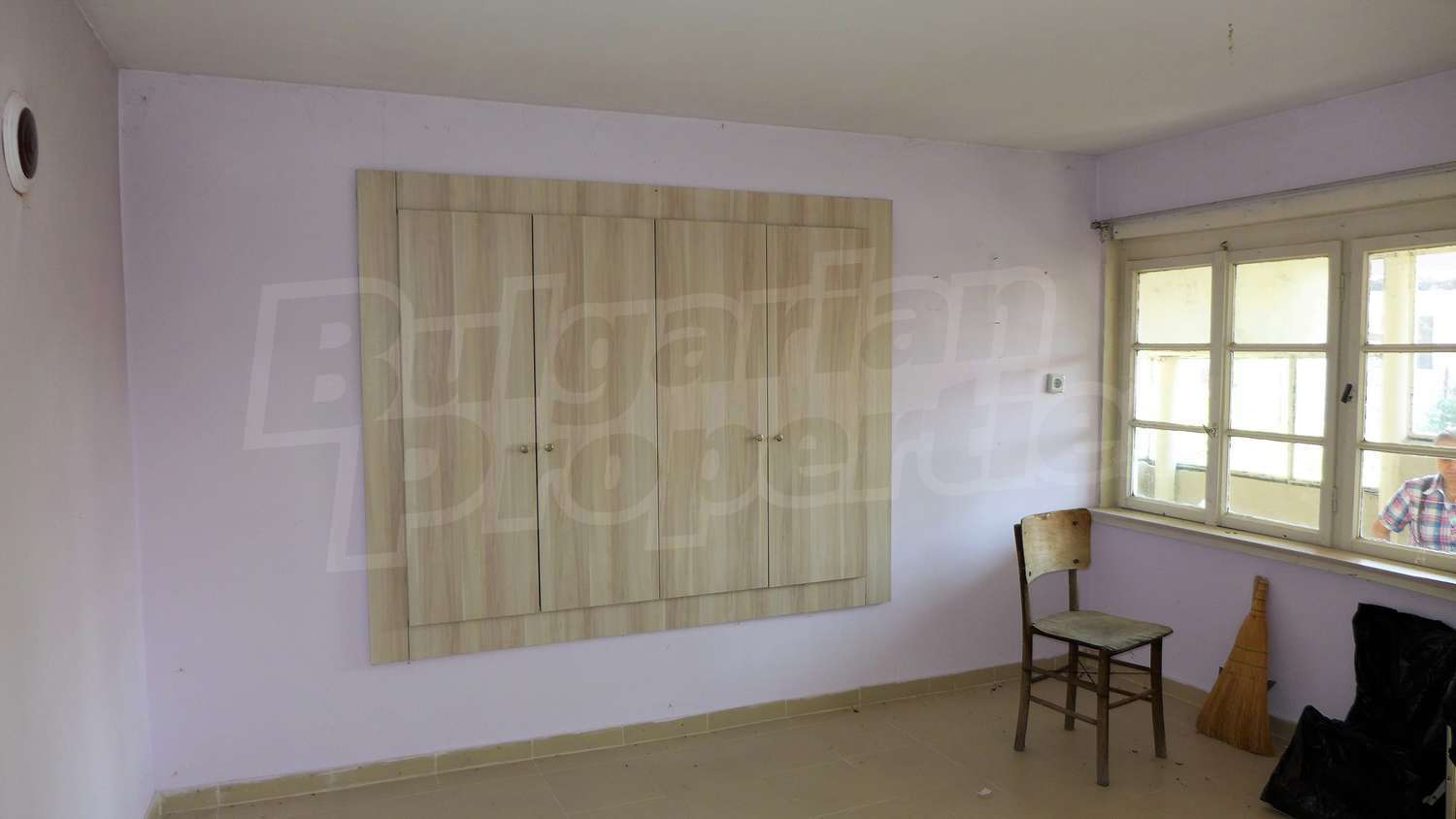 Gallery Picture 12