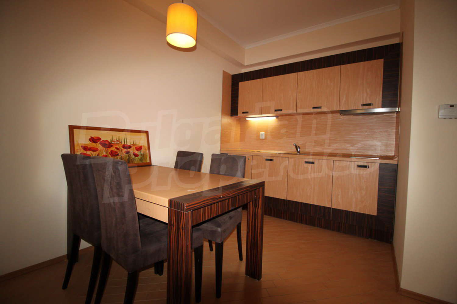 Gallery Picture 7