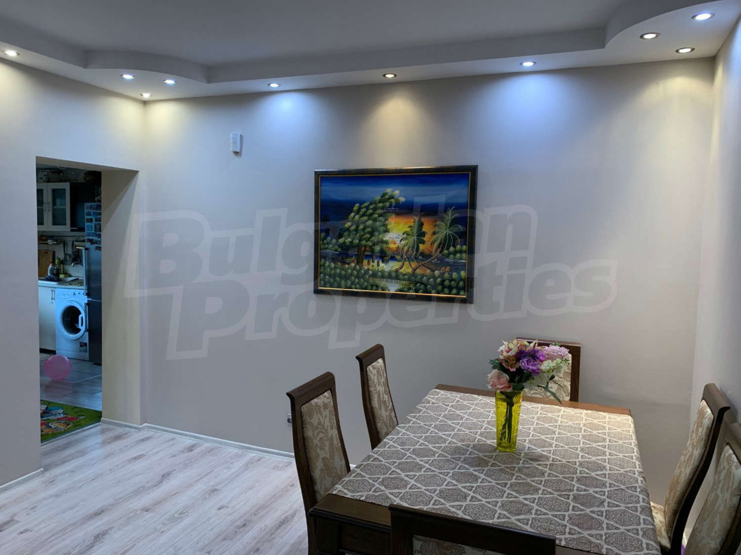 Gallery Picture 6