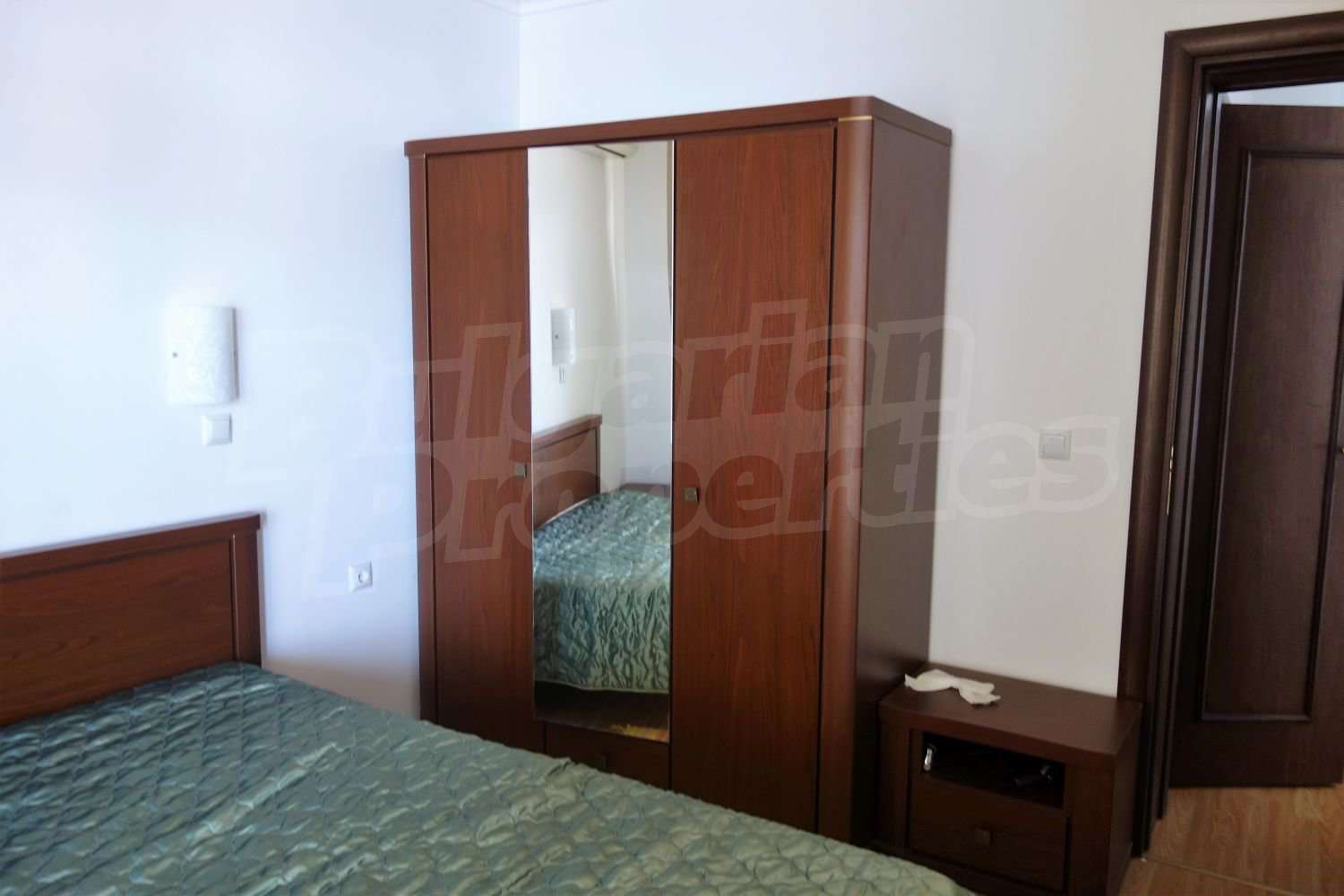 Gallery Picture 10