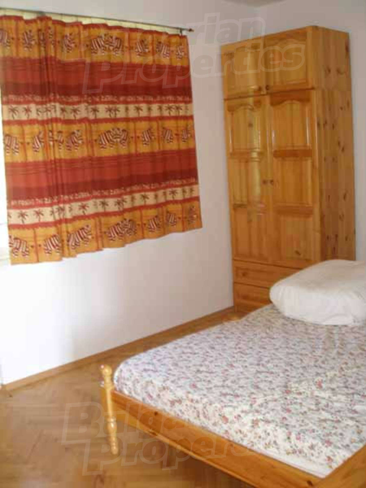 Gallery Picture 10