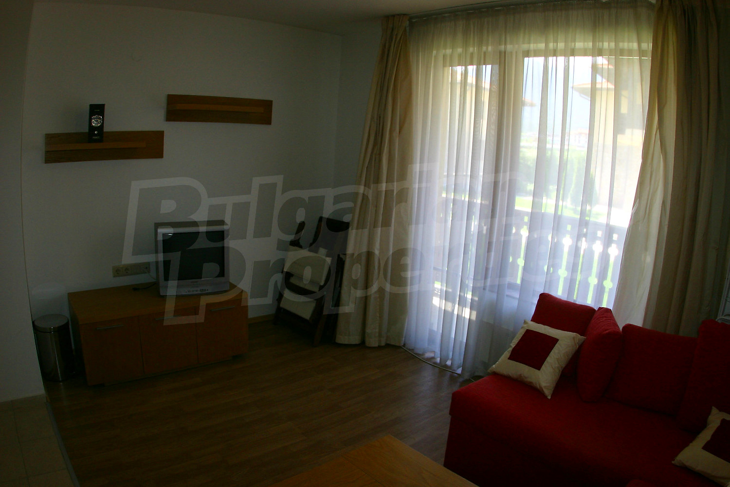 Gallery Picture 9