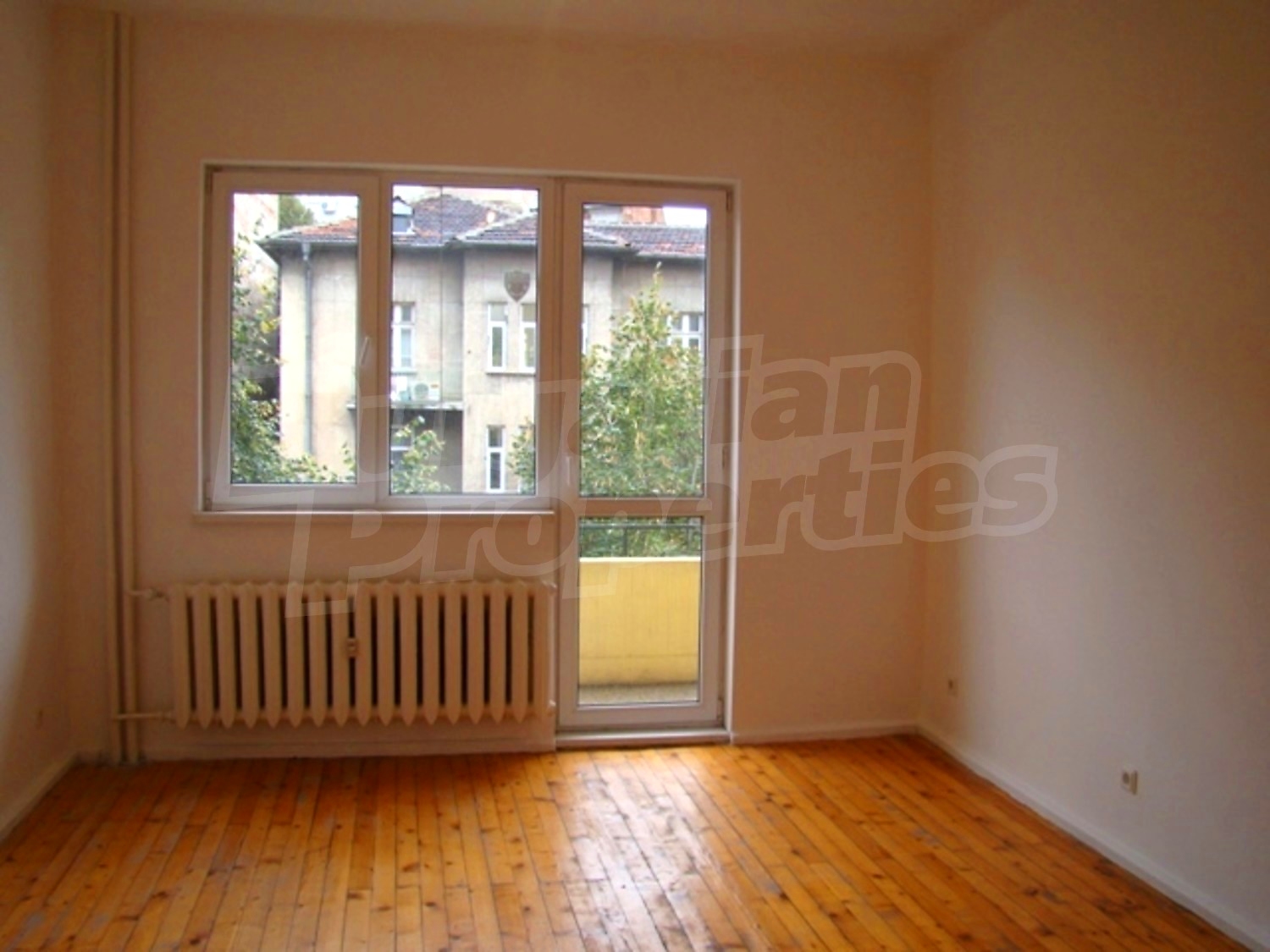Gallery Picture 6