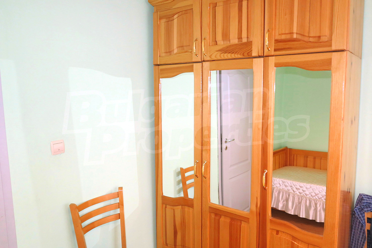 Gallery Picture 11