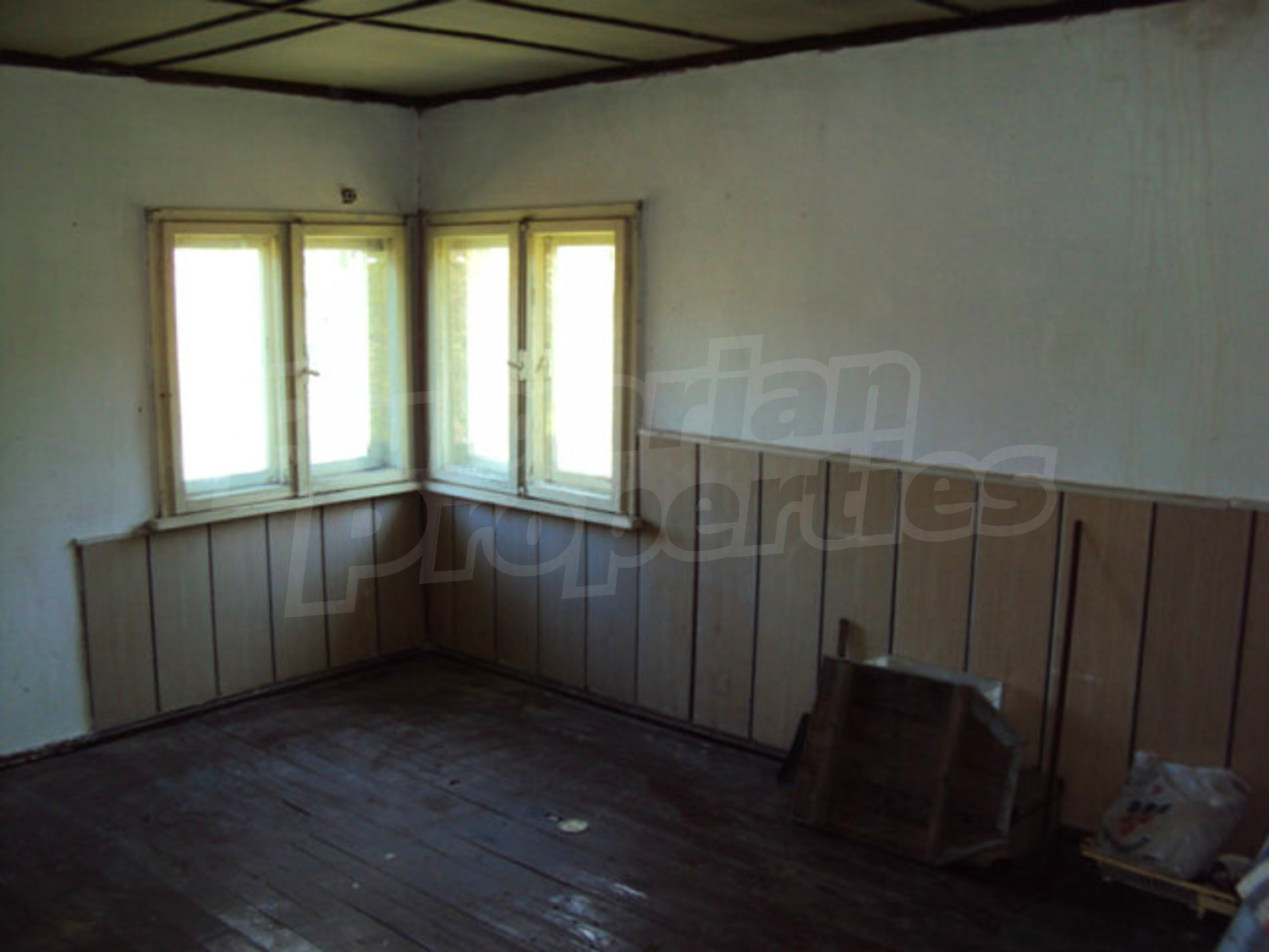 Gallery Picture 10