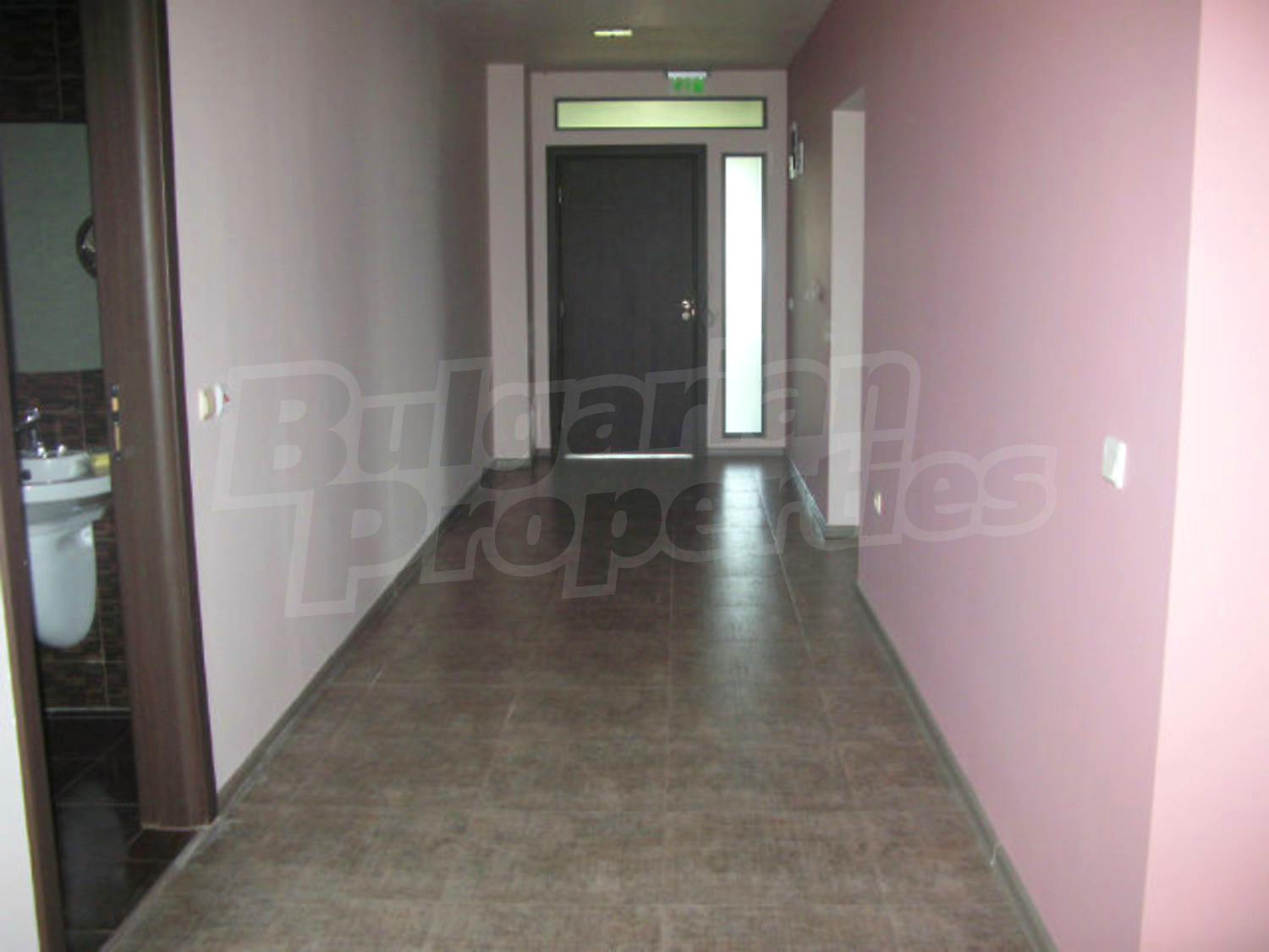 Gallery Picture 7