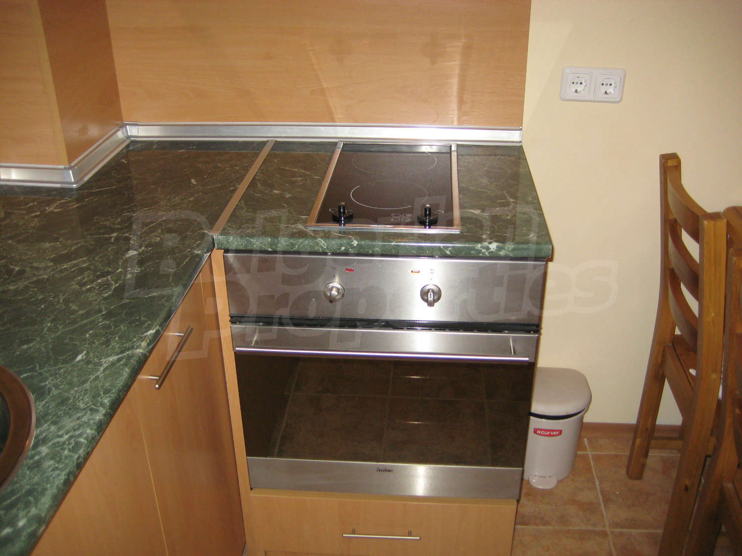 Gallery Picture 33
