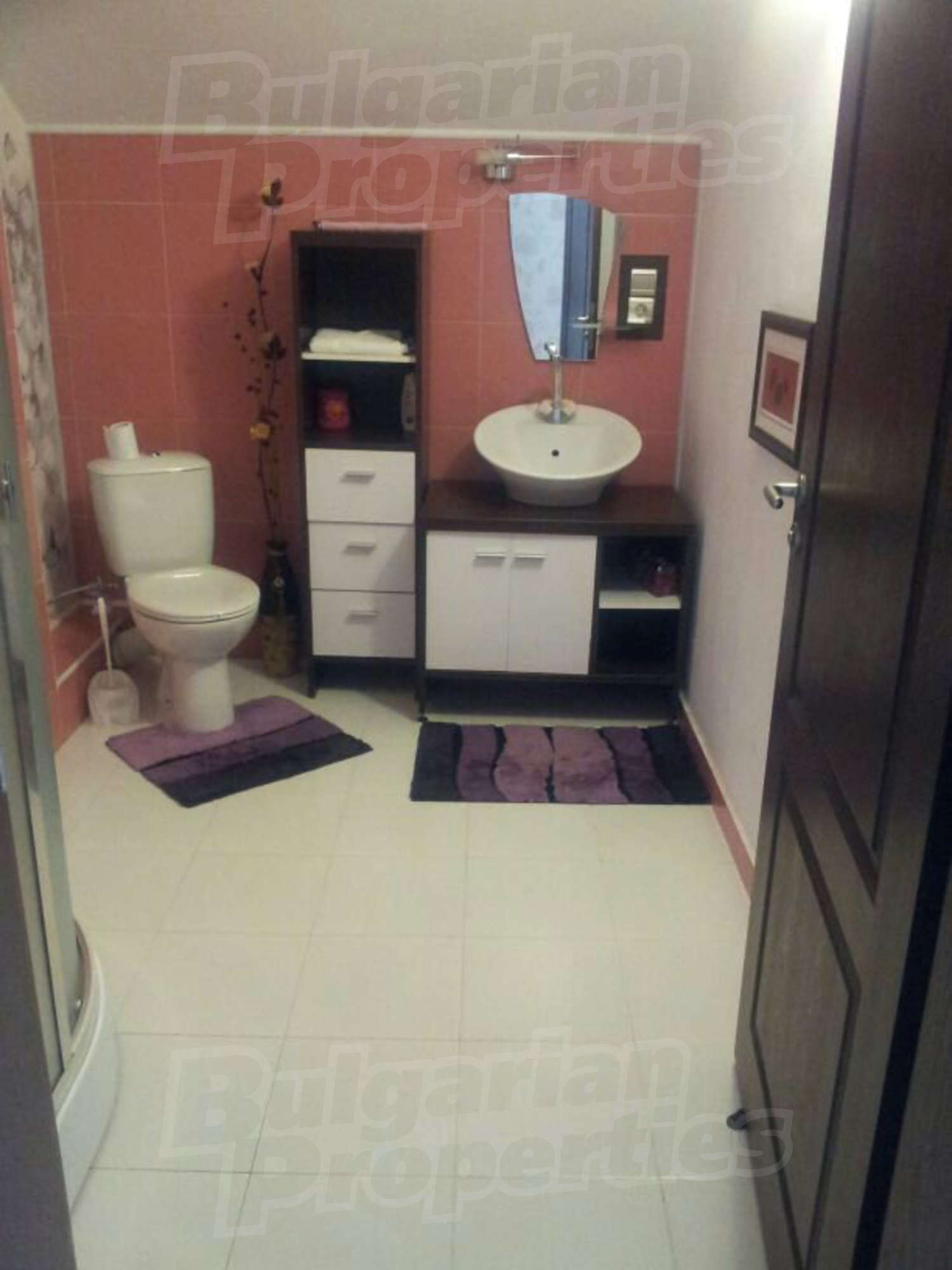 Gallery Picture 7
