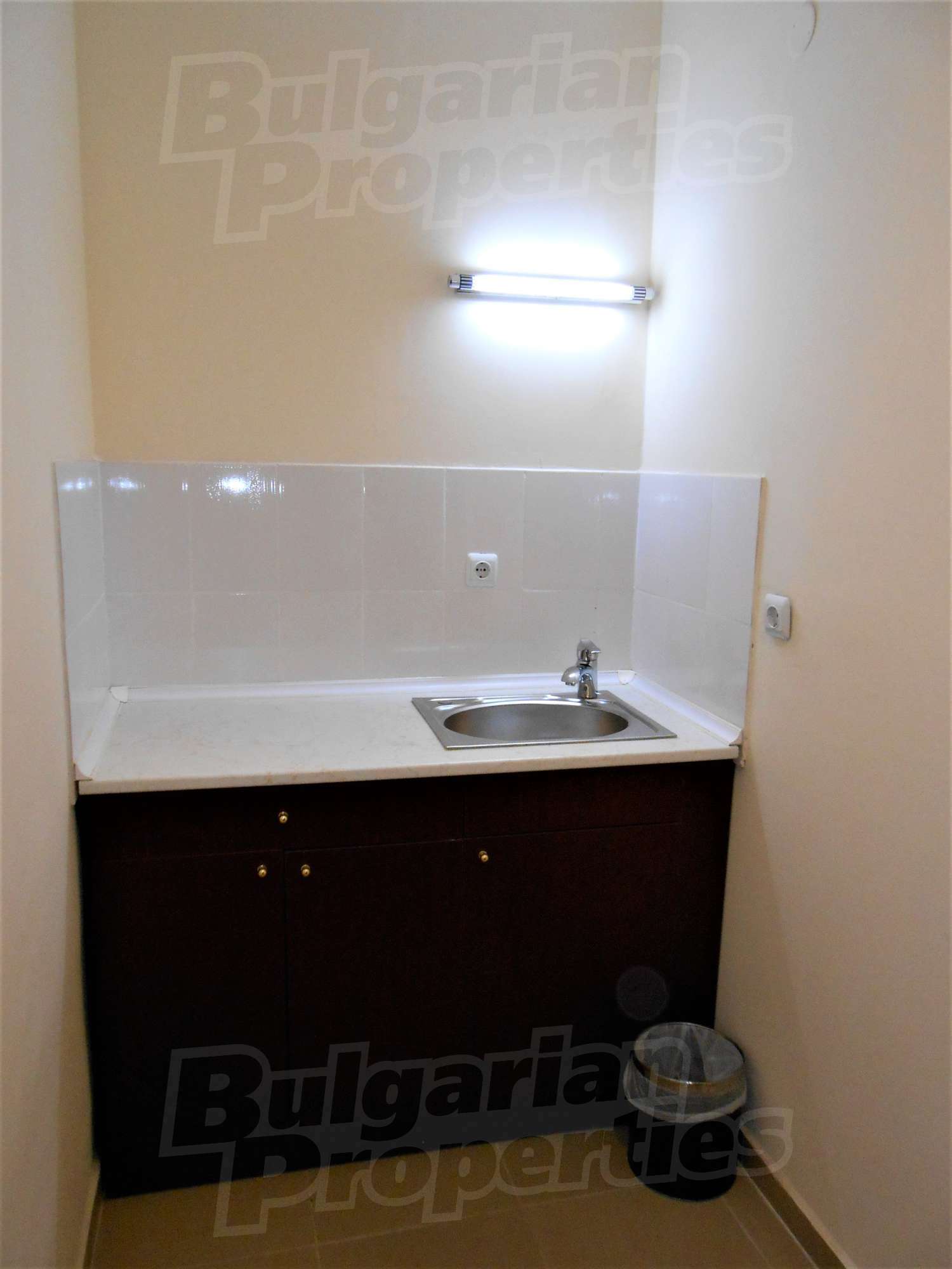 Gallery Picture 10