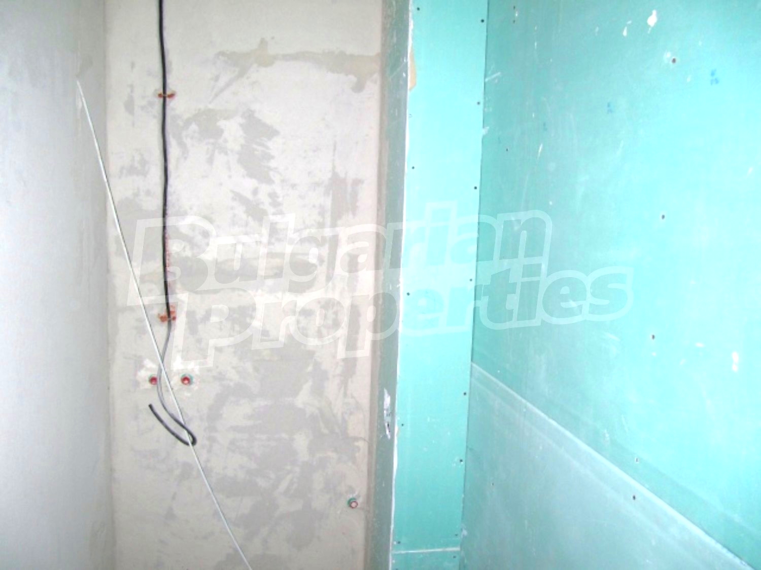 Gallery Picture 12