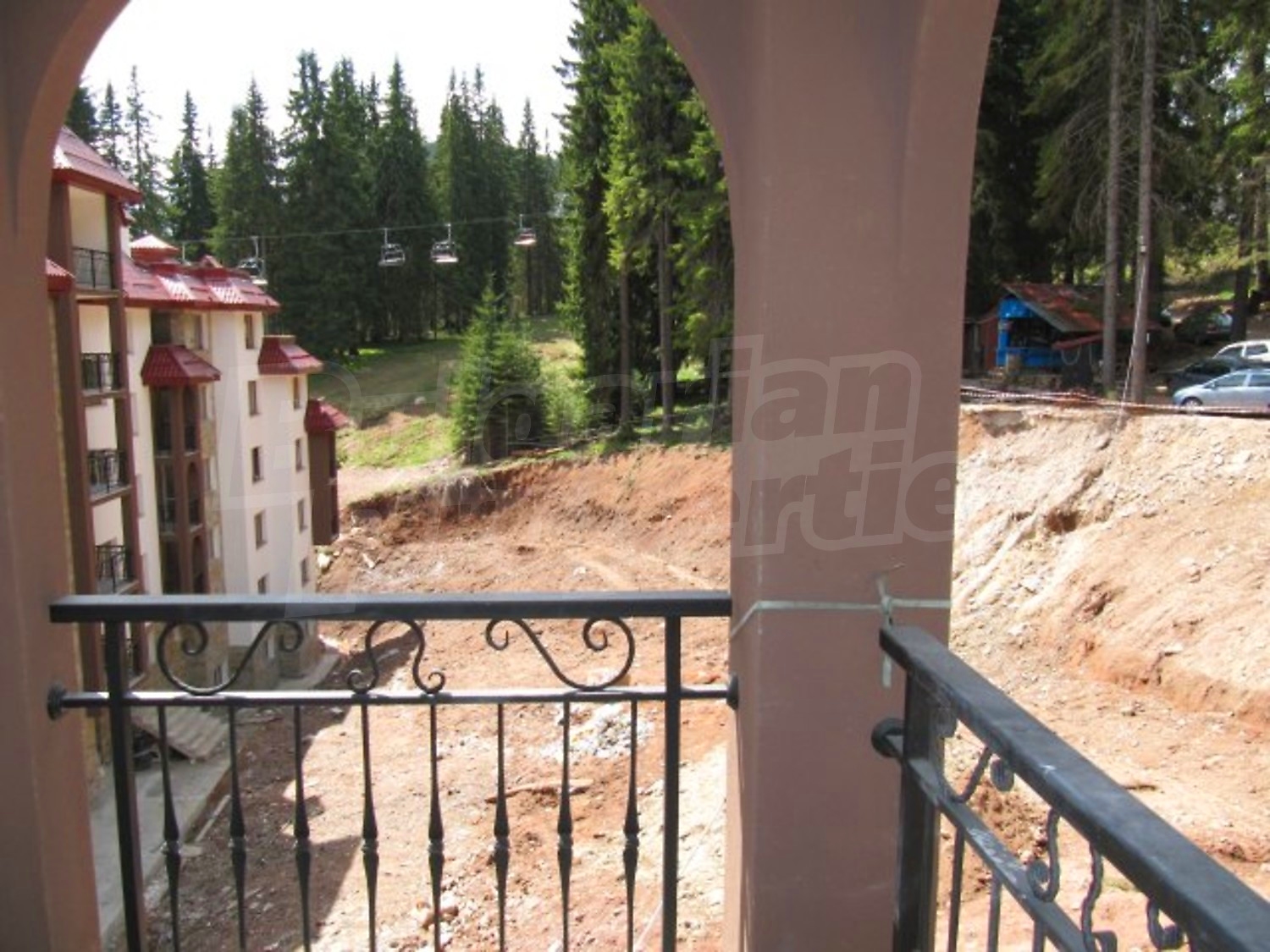 Gallery Picture 14