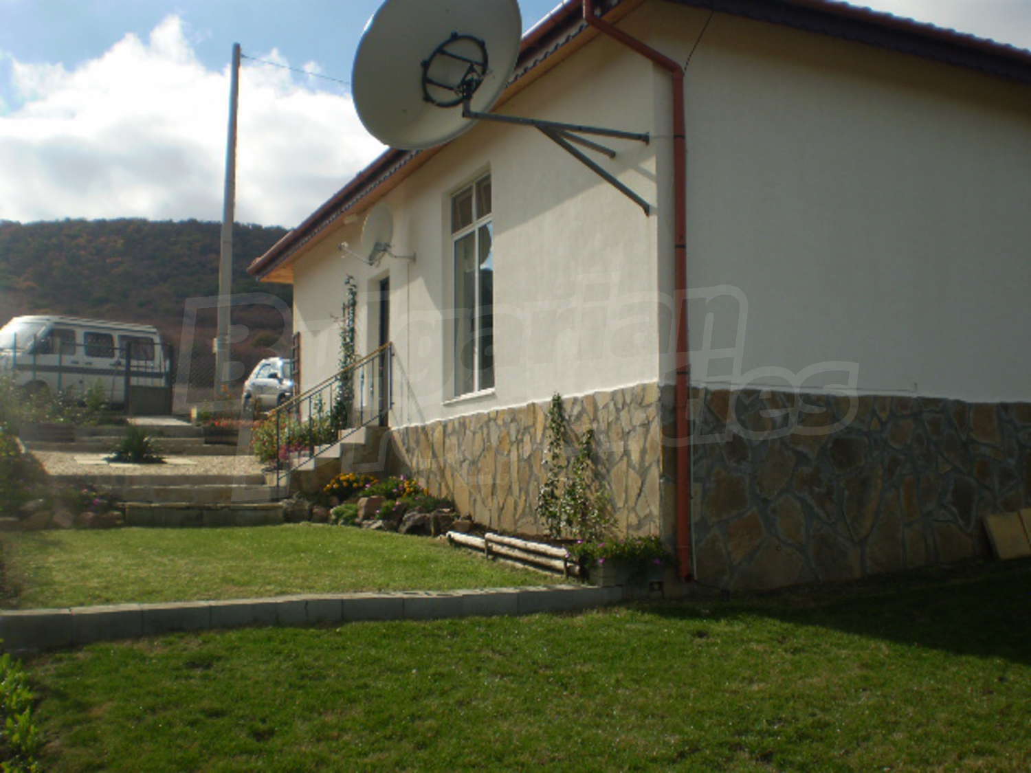Gallery Picture 5