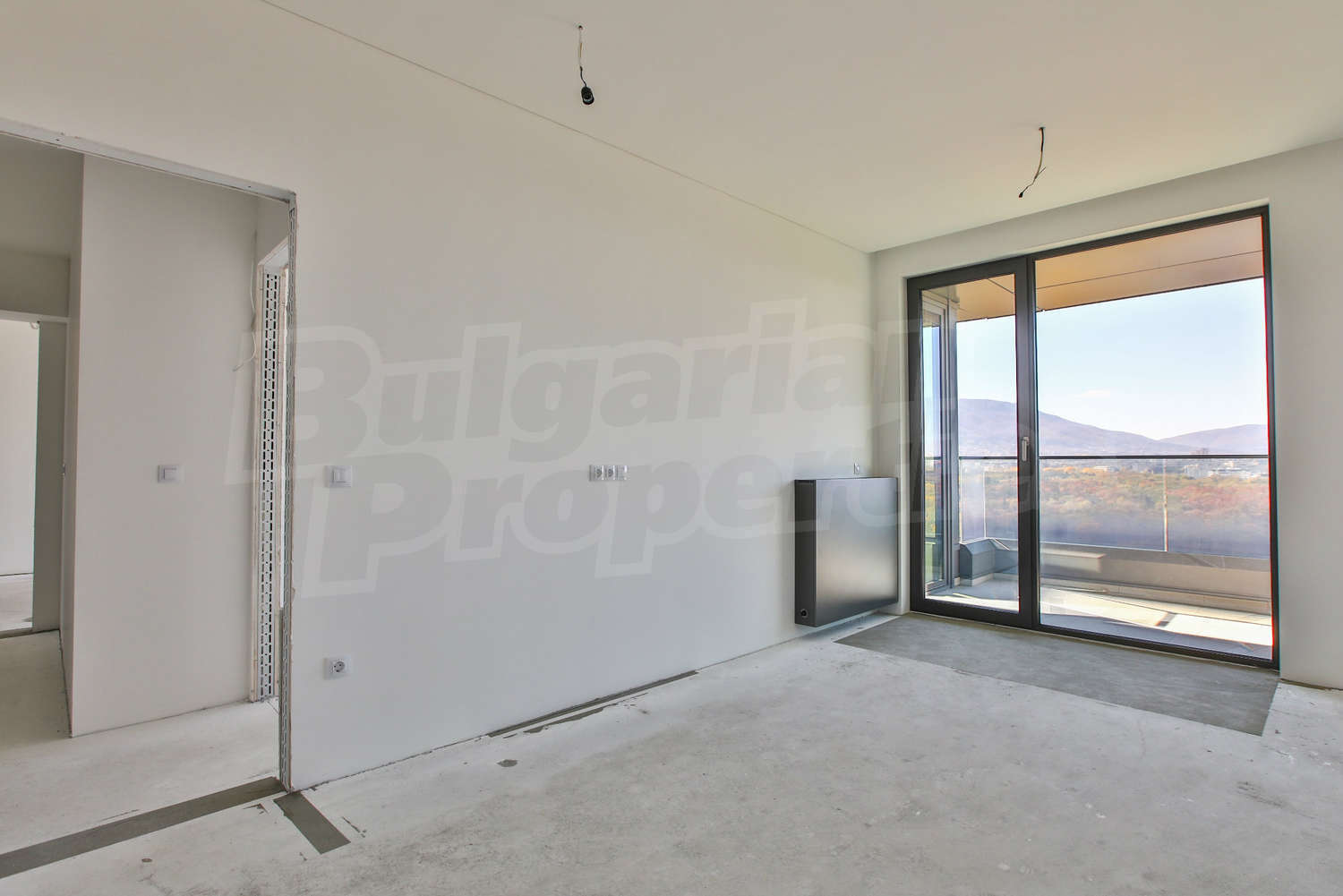 Gallery Picture 12