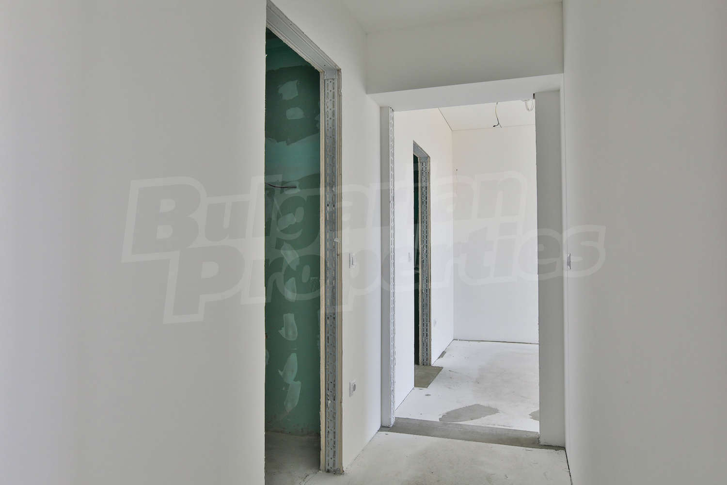 Gallery Picture 13