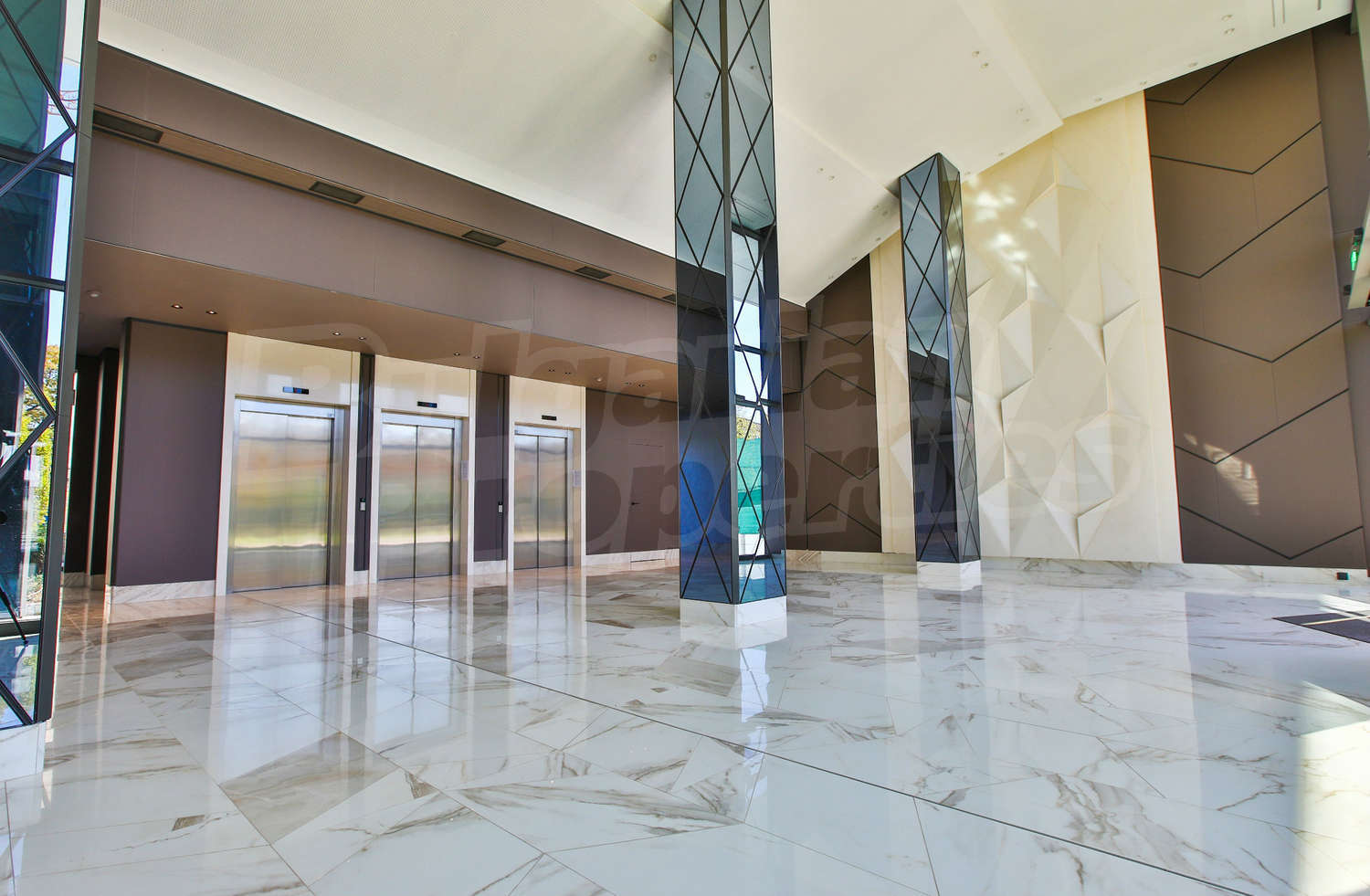 Gallery Picture 30