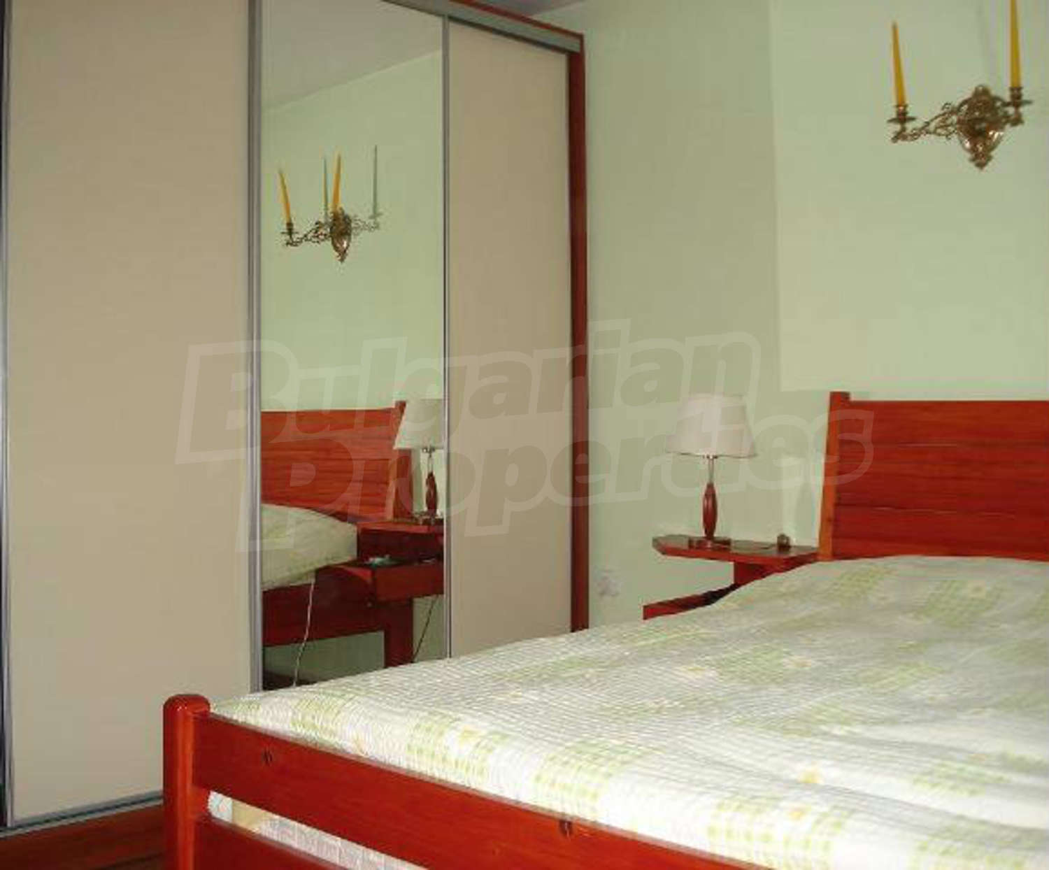 Gallery Picture 9