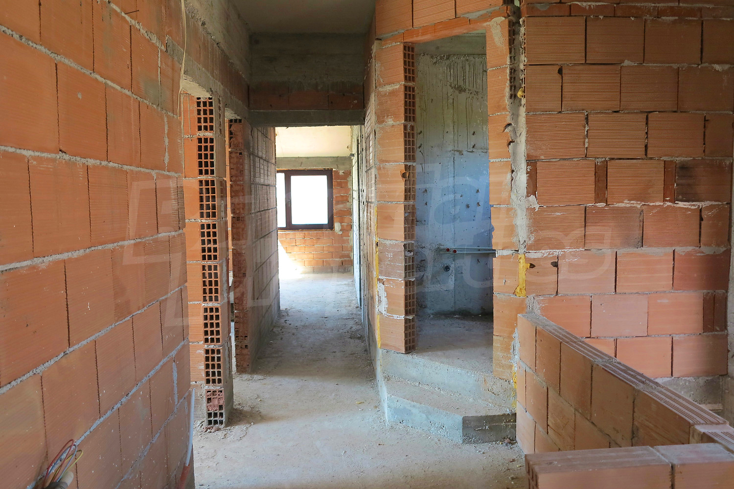 Gallery Picture 34