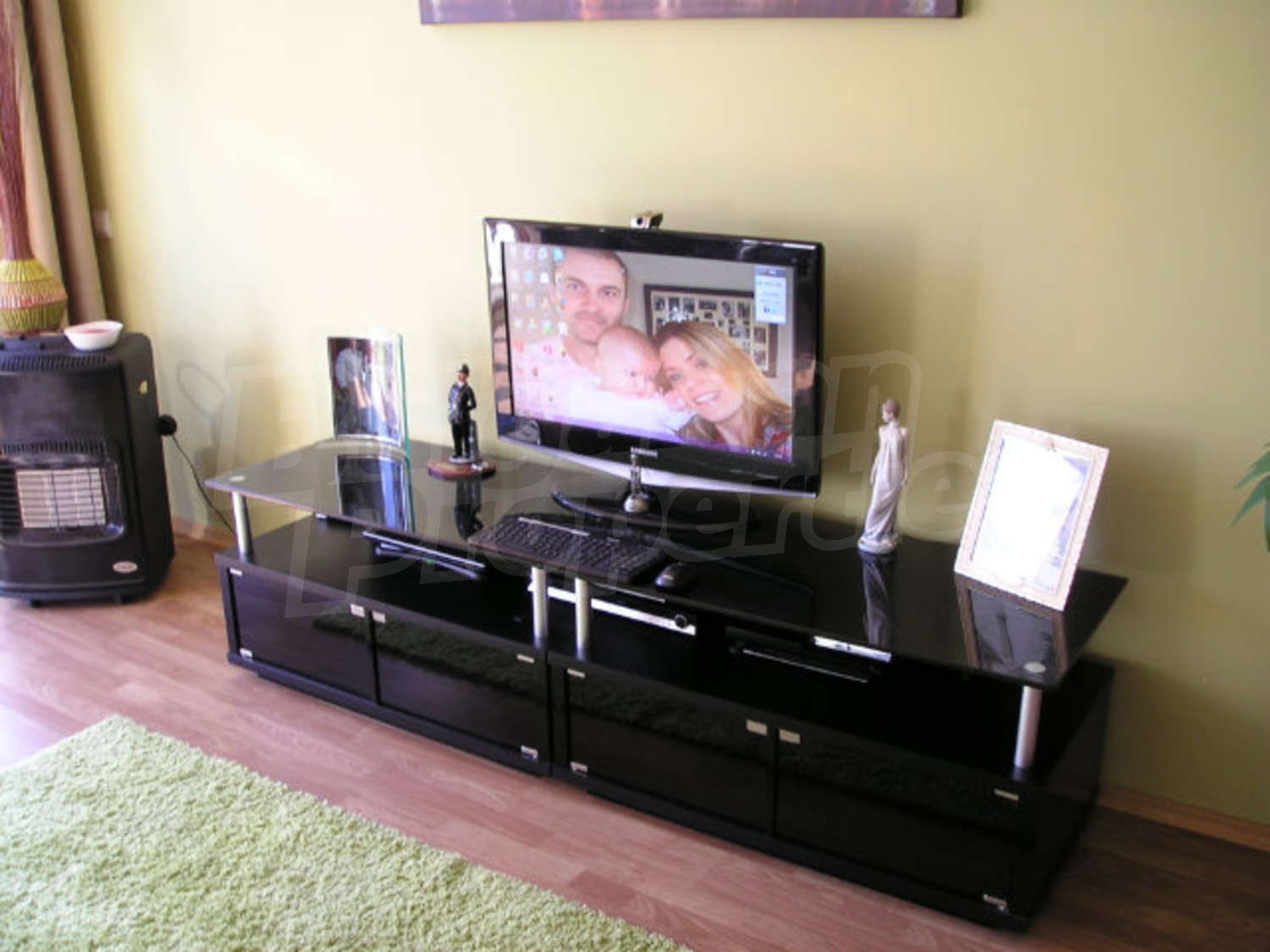 Gallery Picture 14