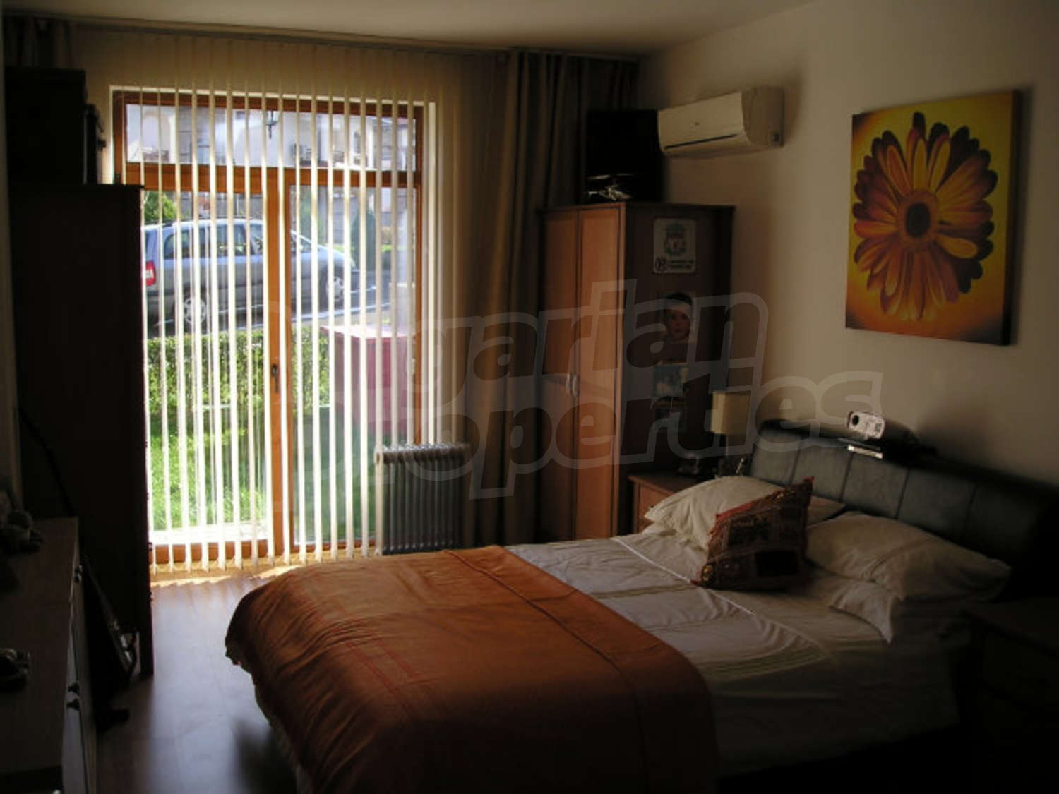 Gallery Picture 23