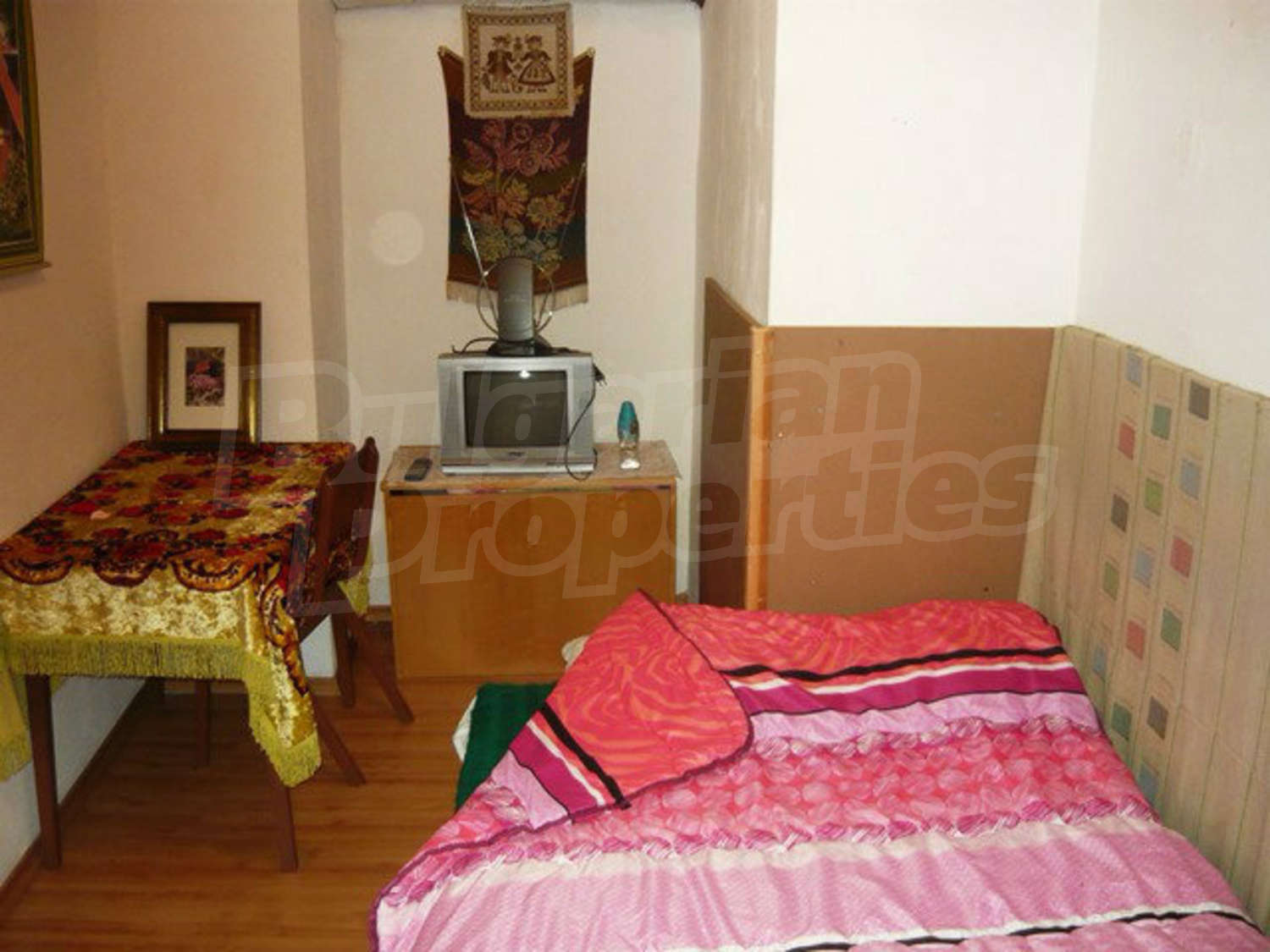 Gallery Picture 13