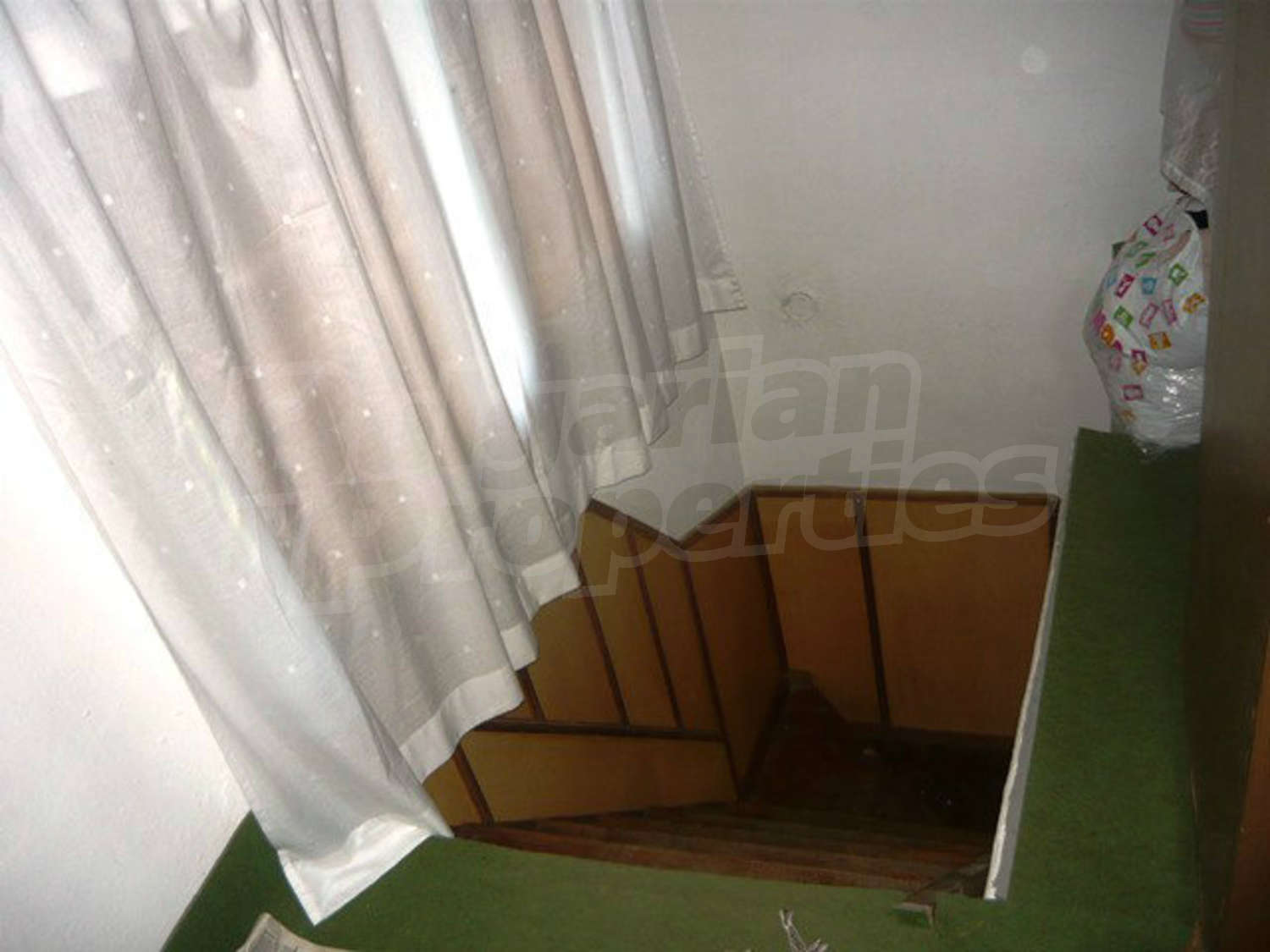 Gallery Picture 26