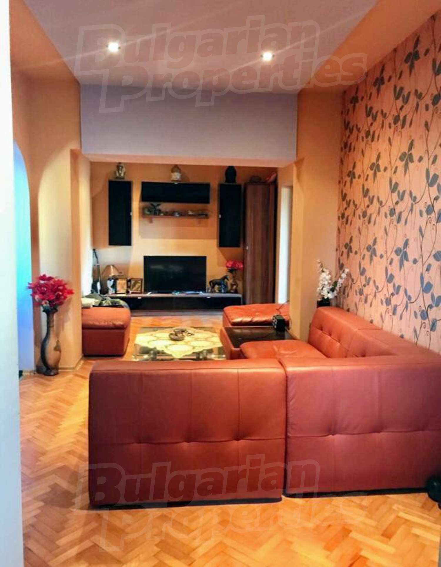 Gallery Picture 14