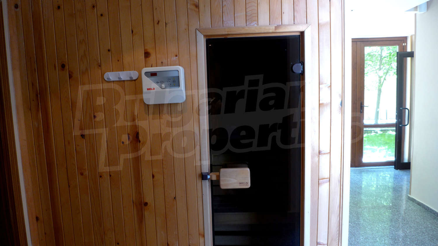 Gallery Picture 15