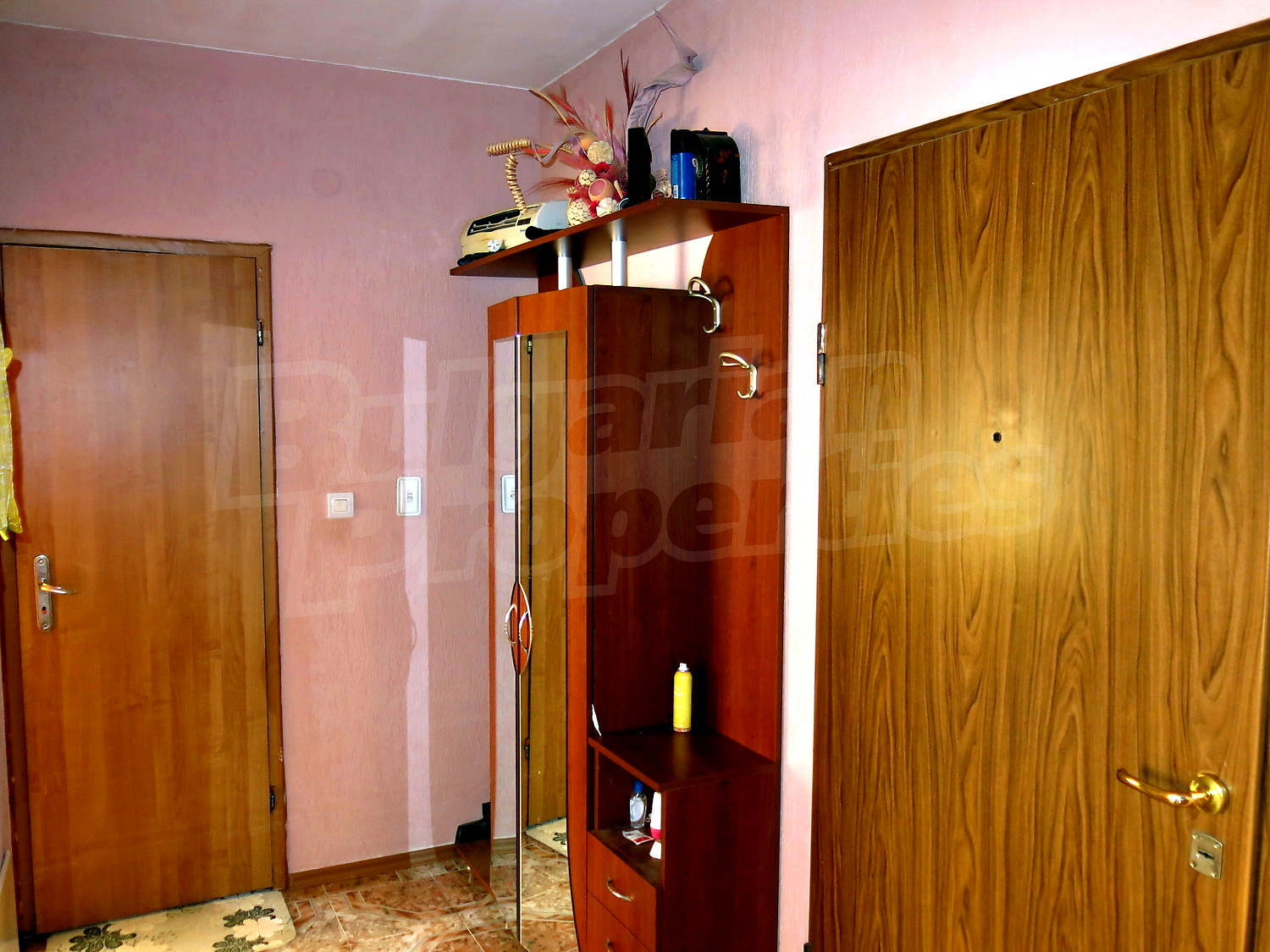 Gallery Picture 8