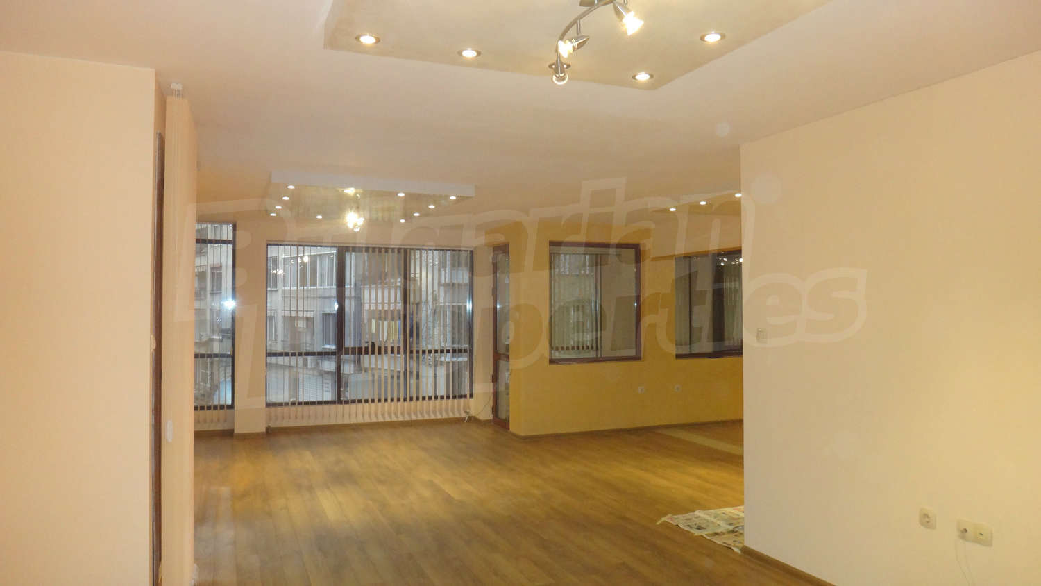 Gallery Picture 3