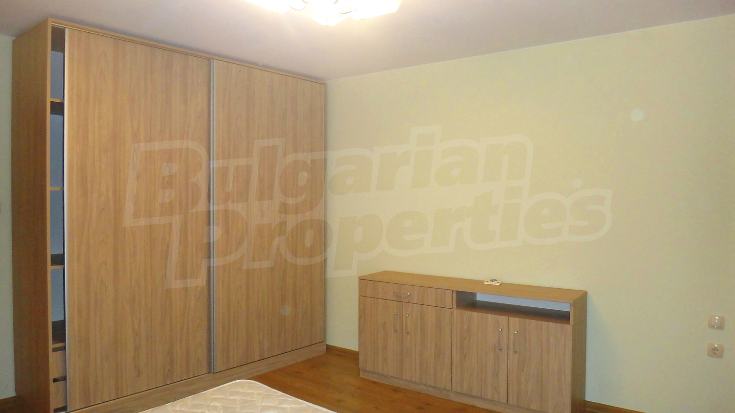 Gallery Picture 6