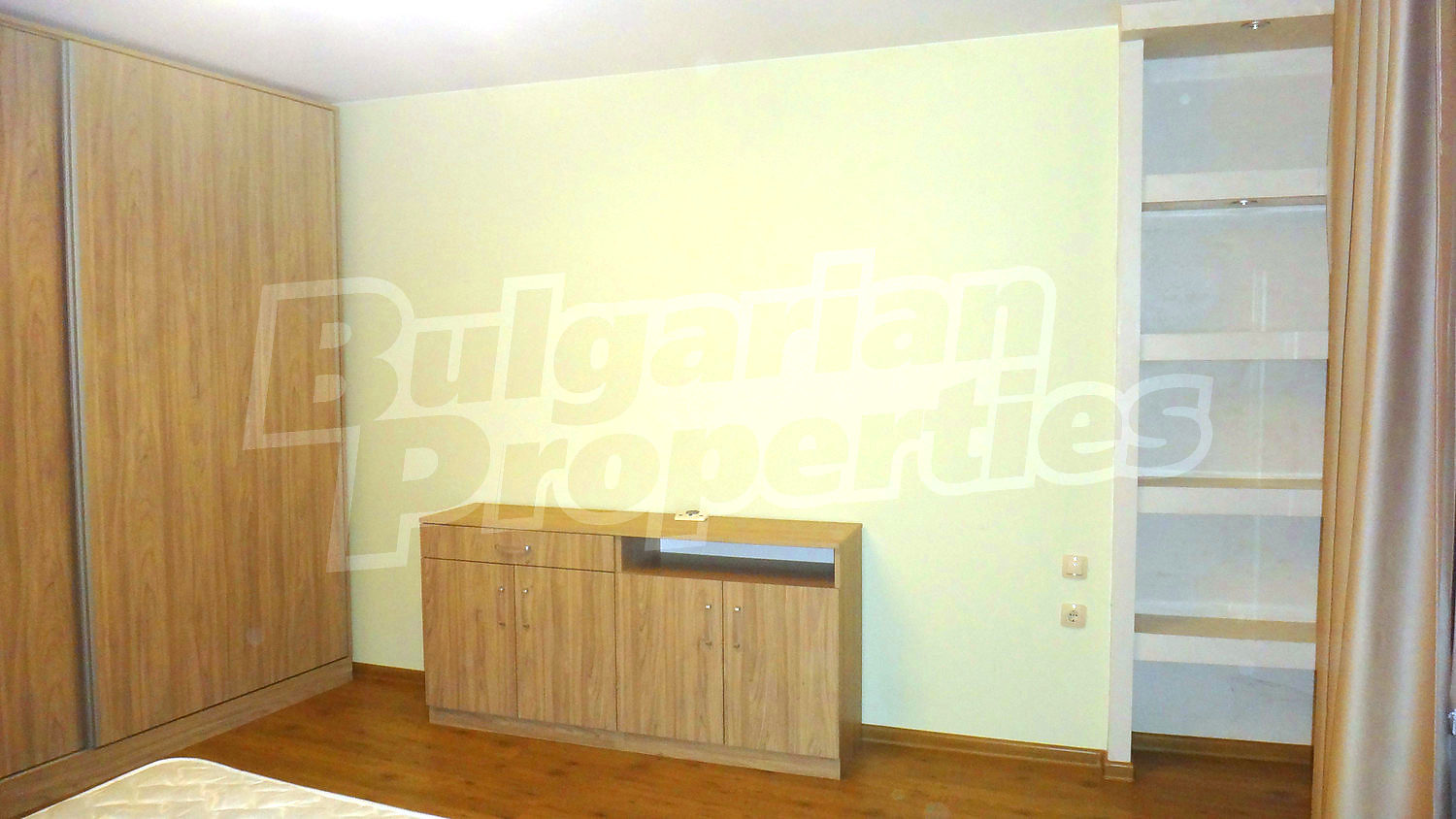Gallery Picture 7
