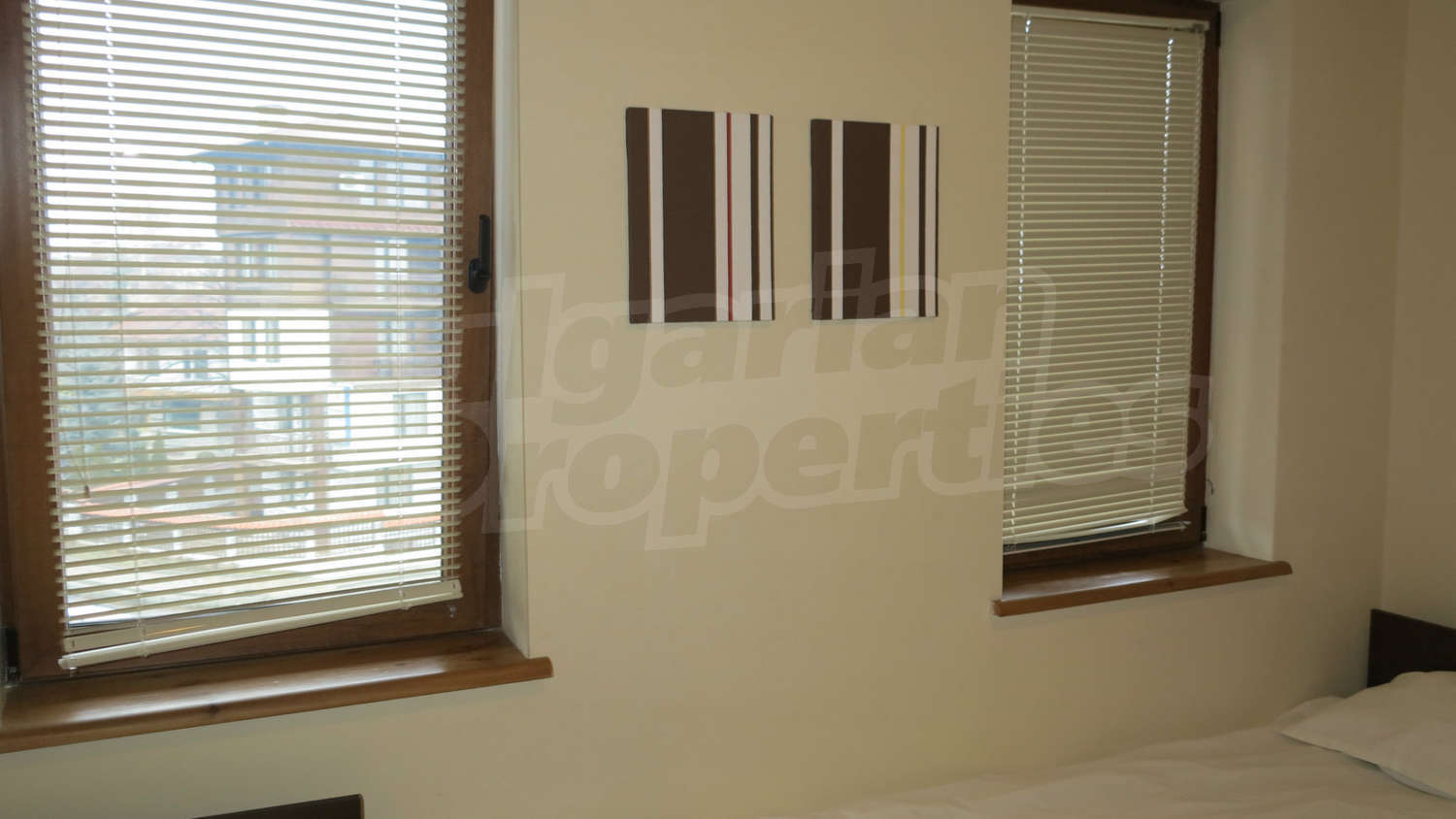 Gallery Picture 25