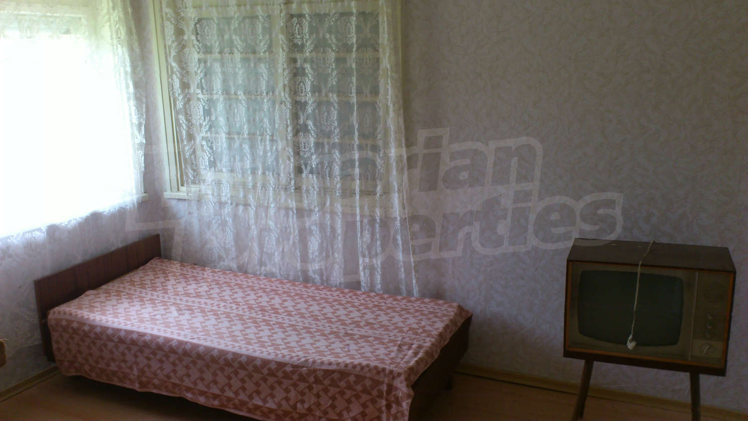 Gallery Picture 13