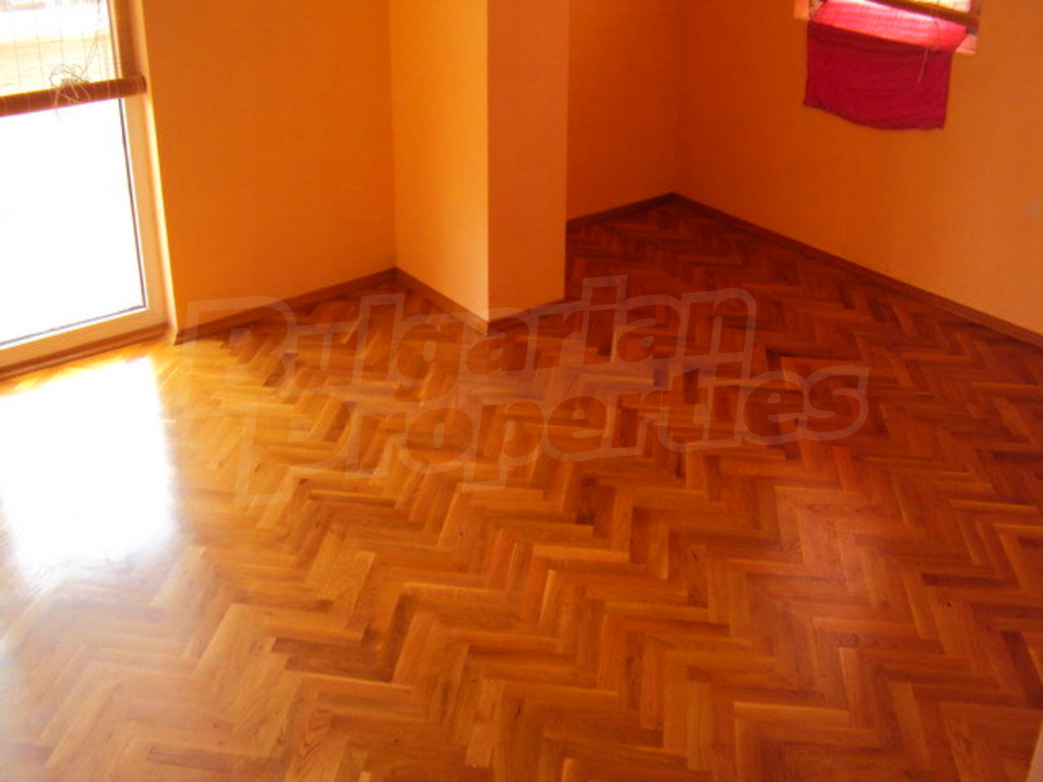 Gallery Picture 15