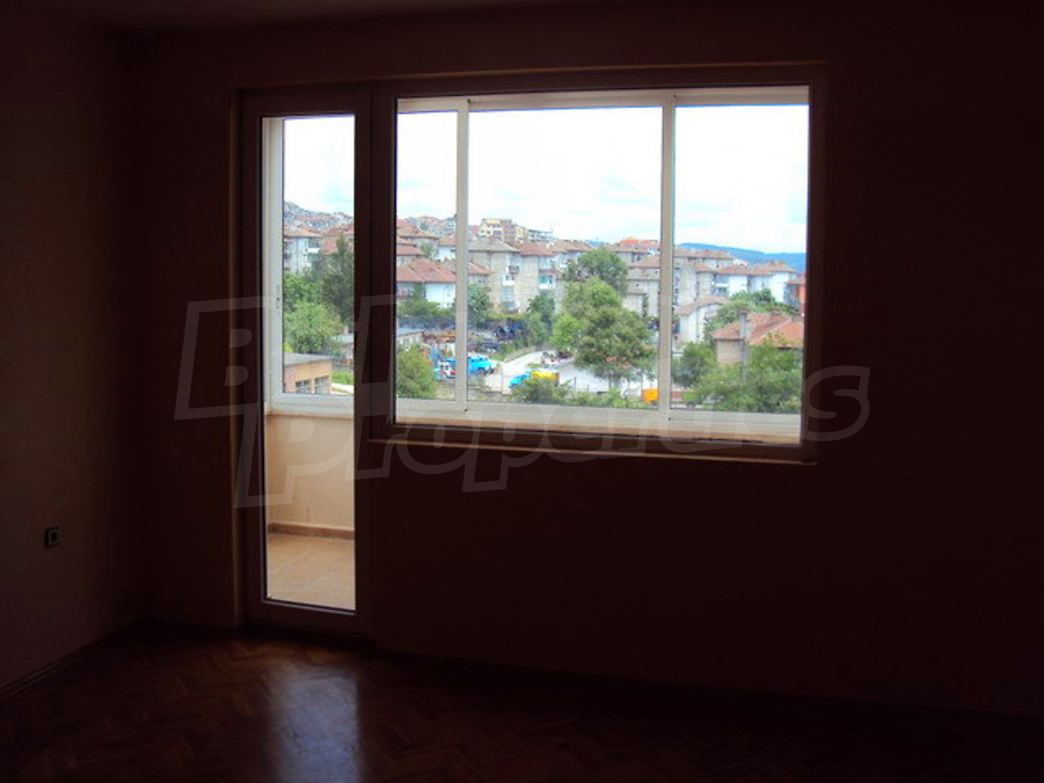Gallery Picture 26