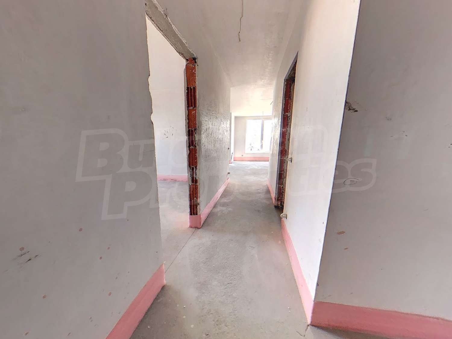 Gallery Picture 12