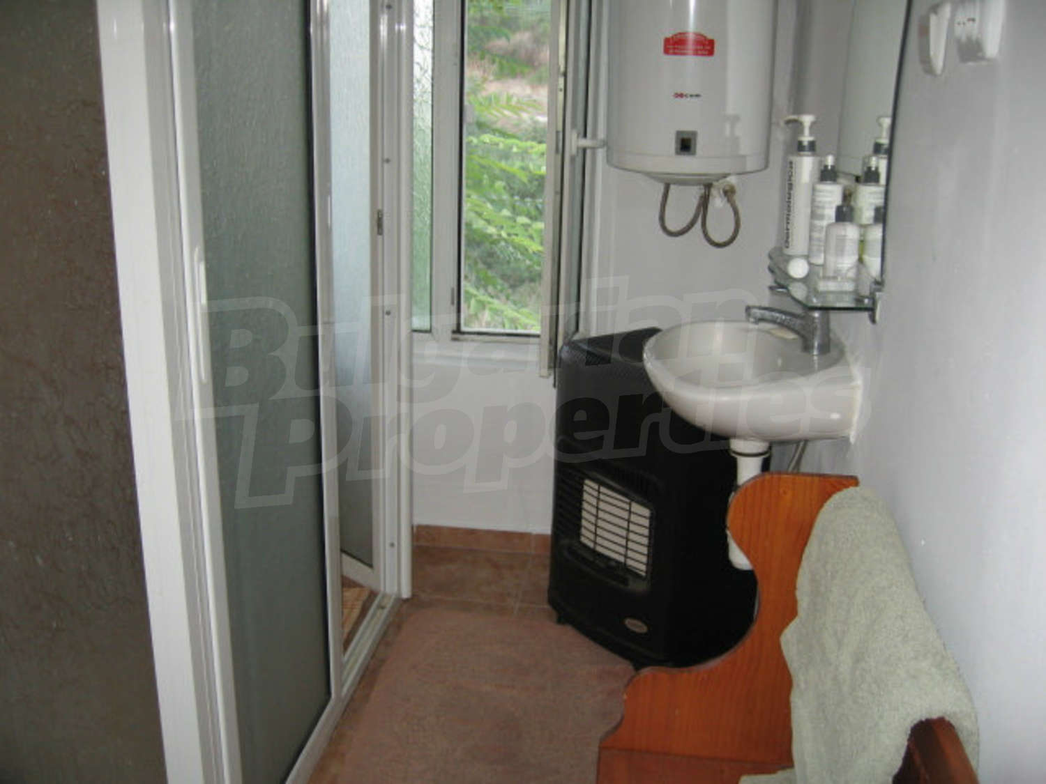 Gallery Picture 15