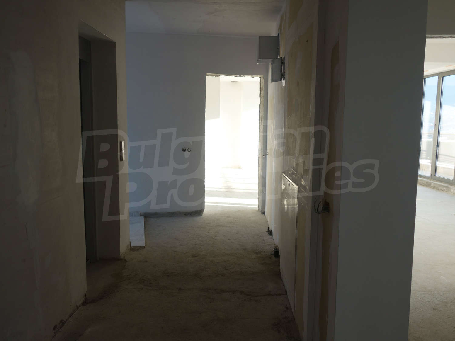 Gallery Picture 15