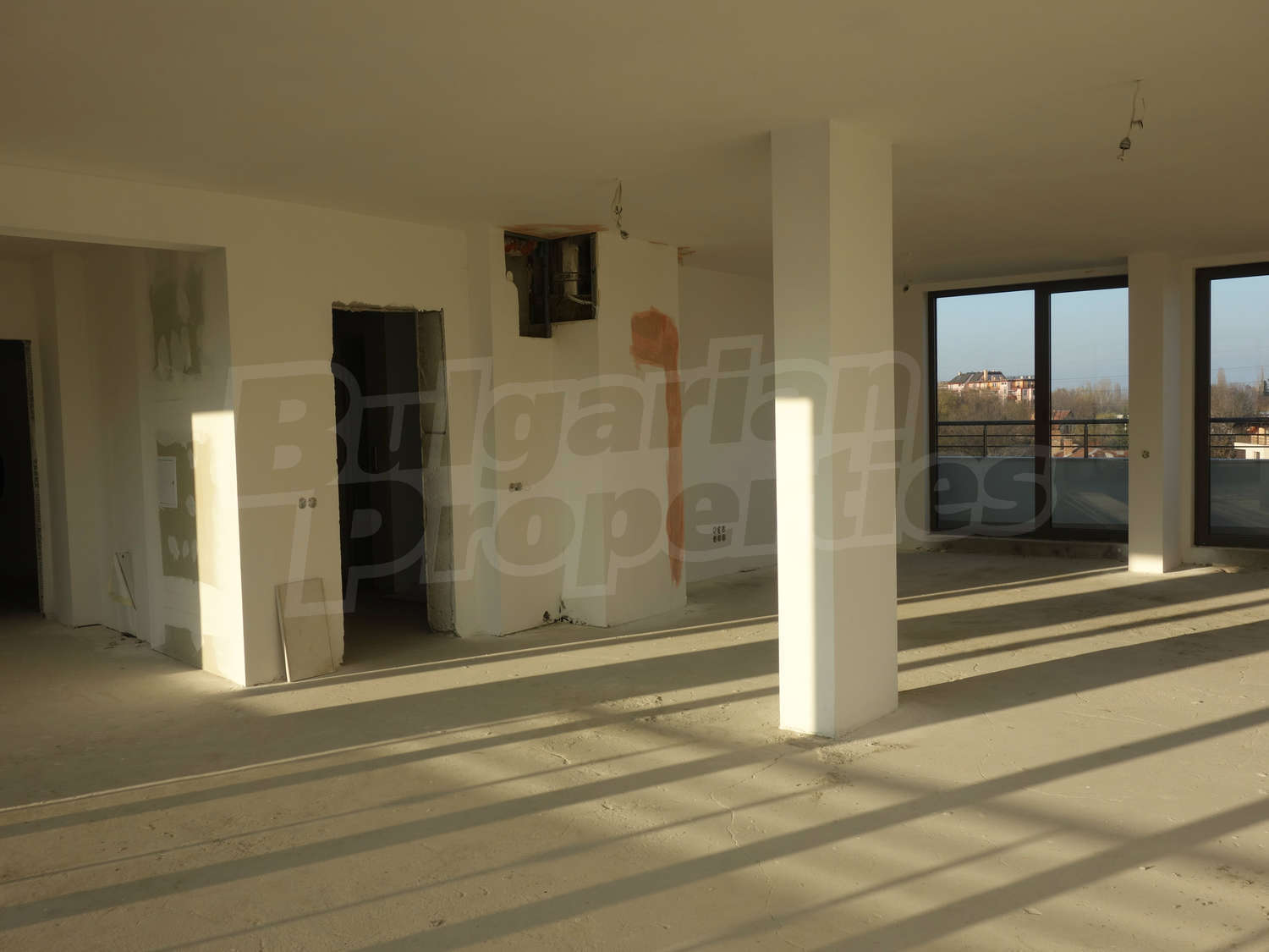 Gallery Picture 6