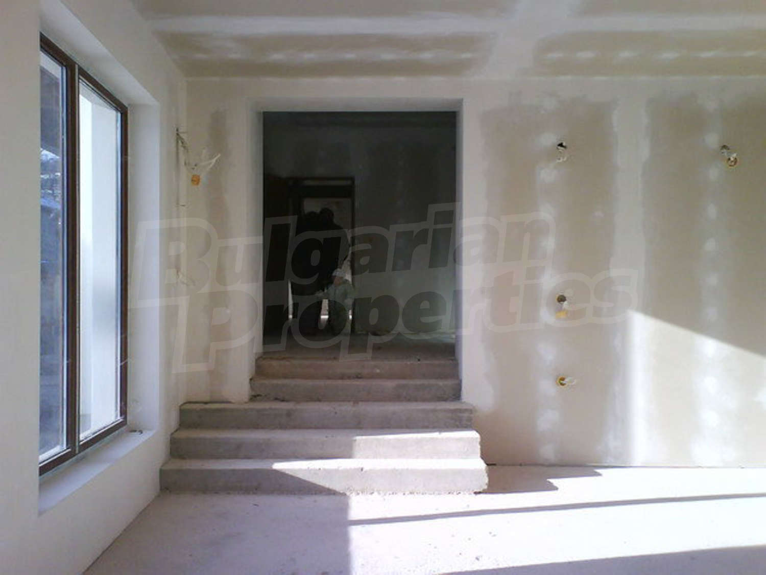 Gallery Picture 13