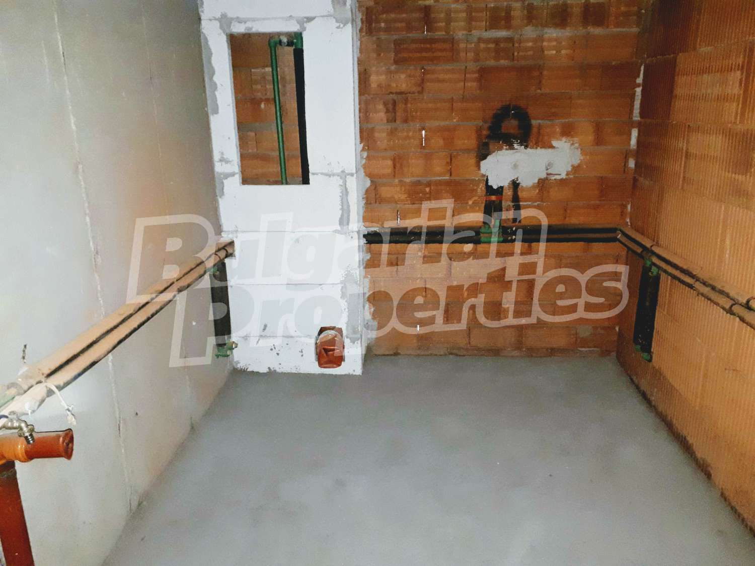 Gallery Picture 11