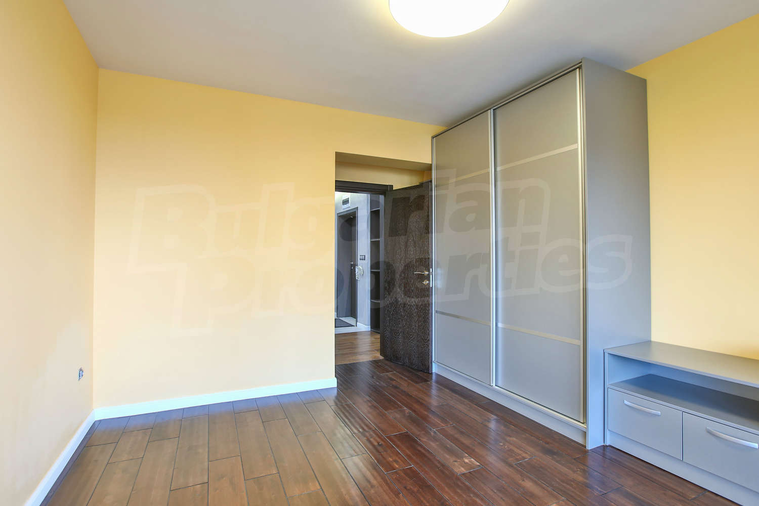 Gallery Picture 18