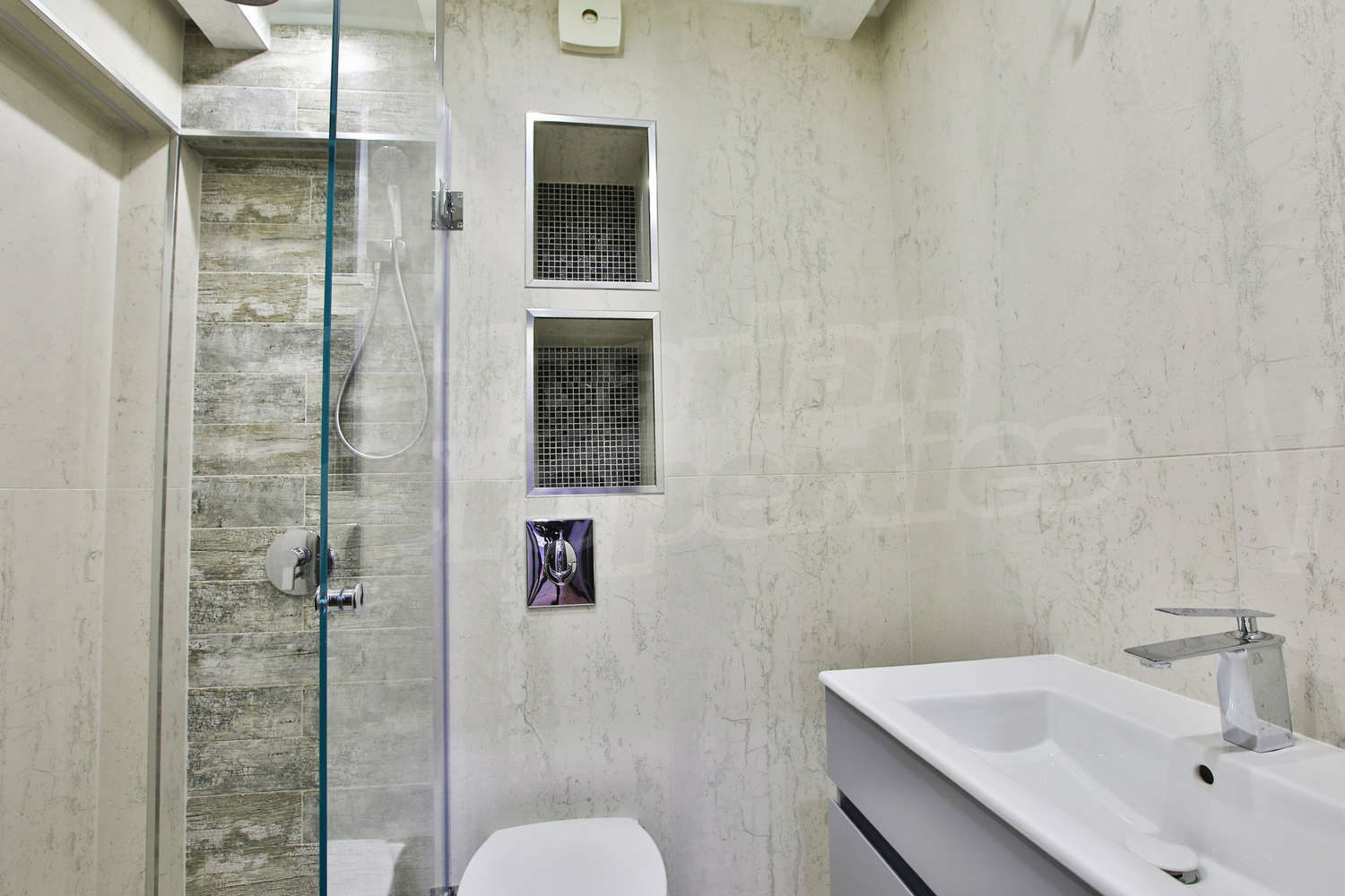 Gallery Picture 19