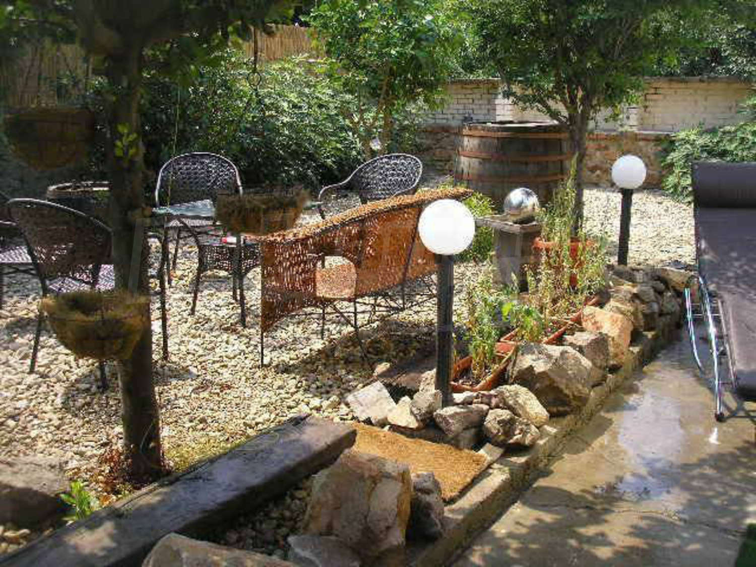 Gallery Picture 6
