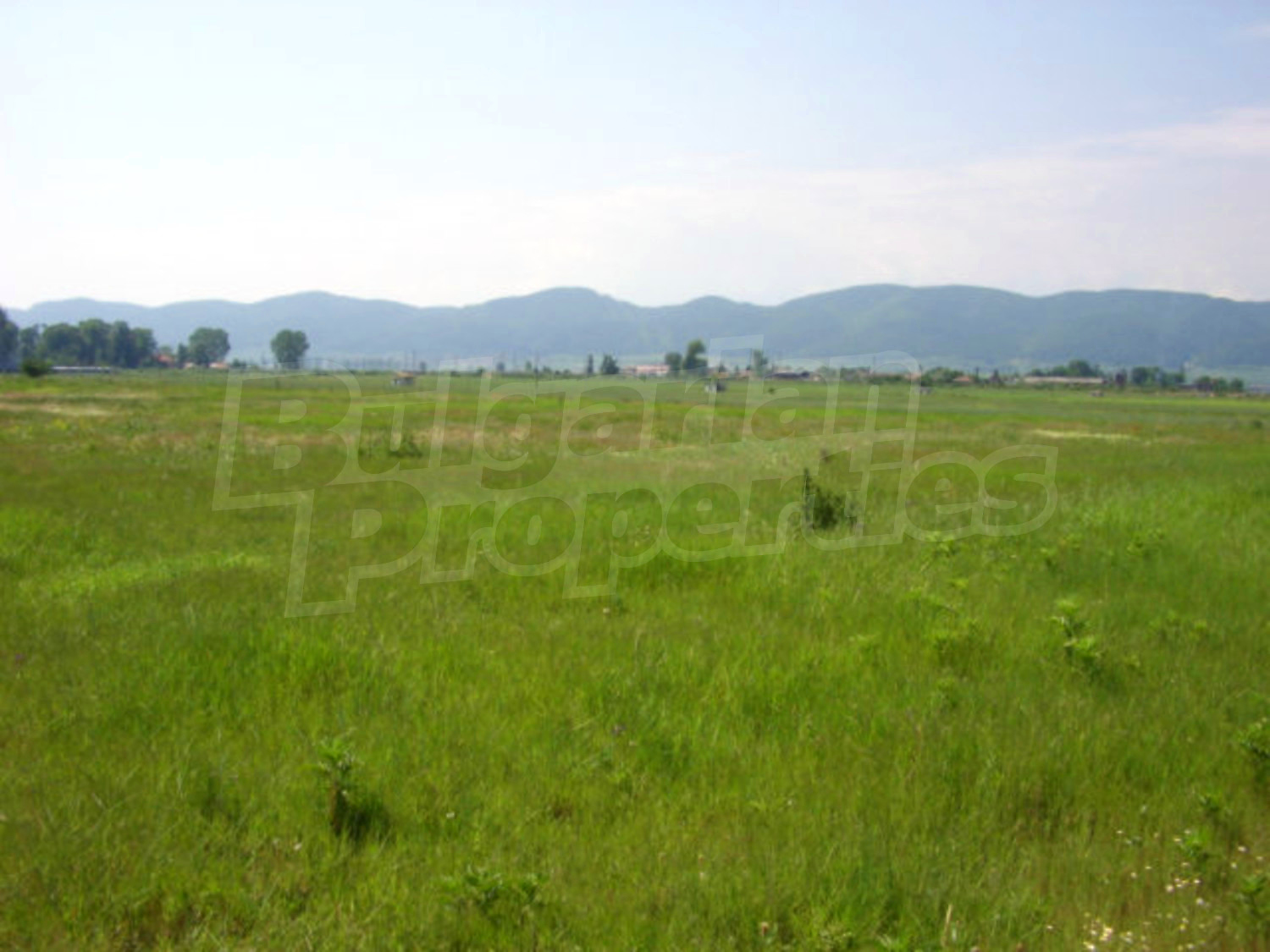 Agricultural land for sale near Sofia, Bulgaria A plot of land with