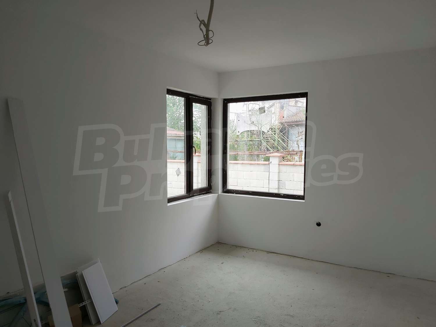 Gallery Picture 9